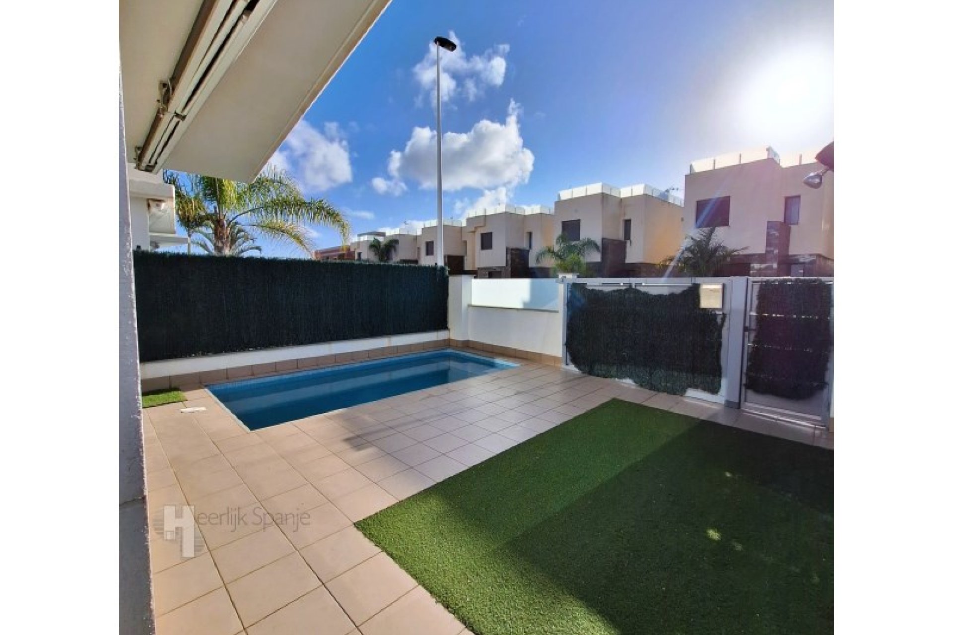 Encantadora casa de 3 dormitorios con orientación sur y piscina privada en Lo Pagán