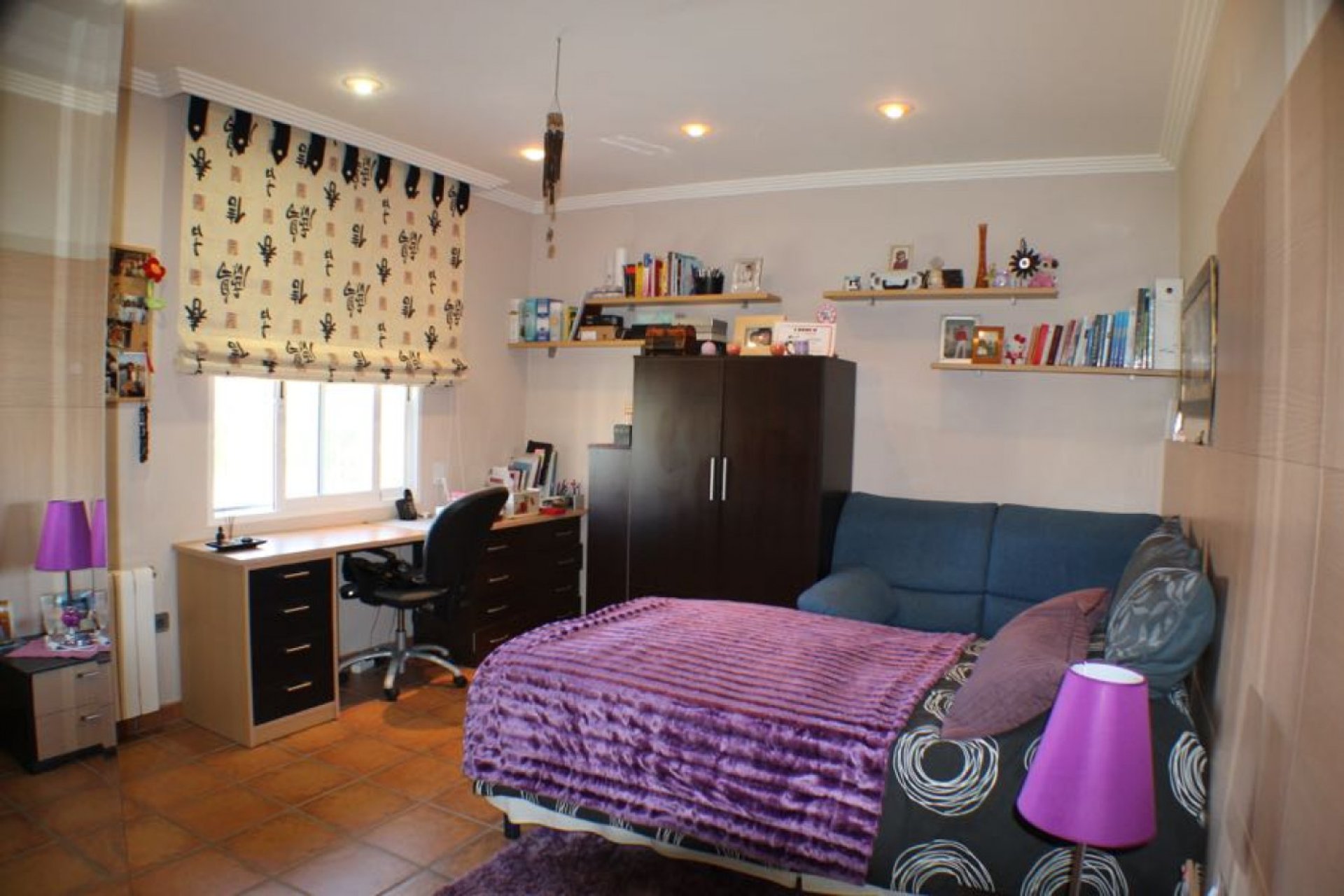 Espectacular villa con apartamentos para invitados y piscina privada en Alfaz del Pi