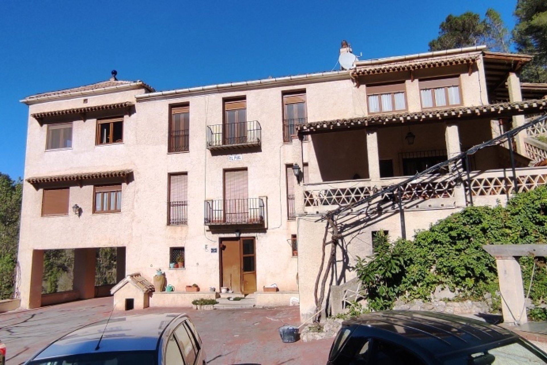 Exclusieve 19e-eeuwse finca in Alcoy met 10 slaapkamers en privézwembad