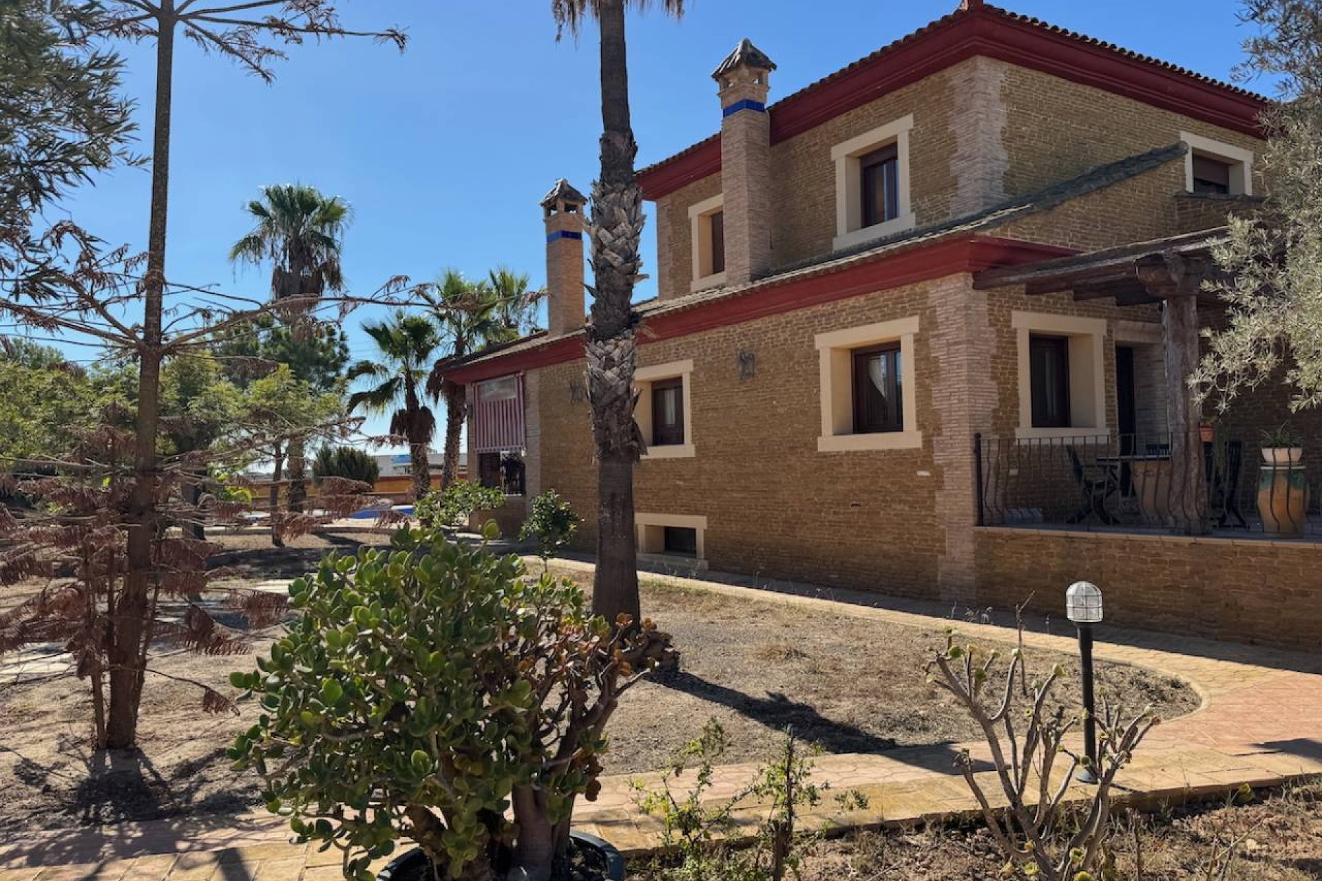 Exclusieve finca met 4 slaapkamers, privézwembad en grote tuin in Los Montesinos