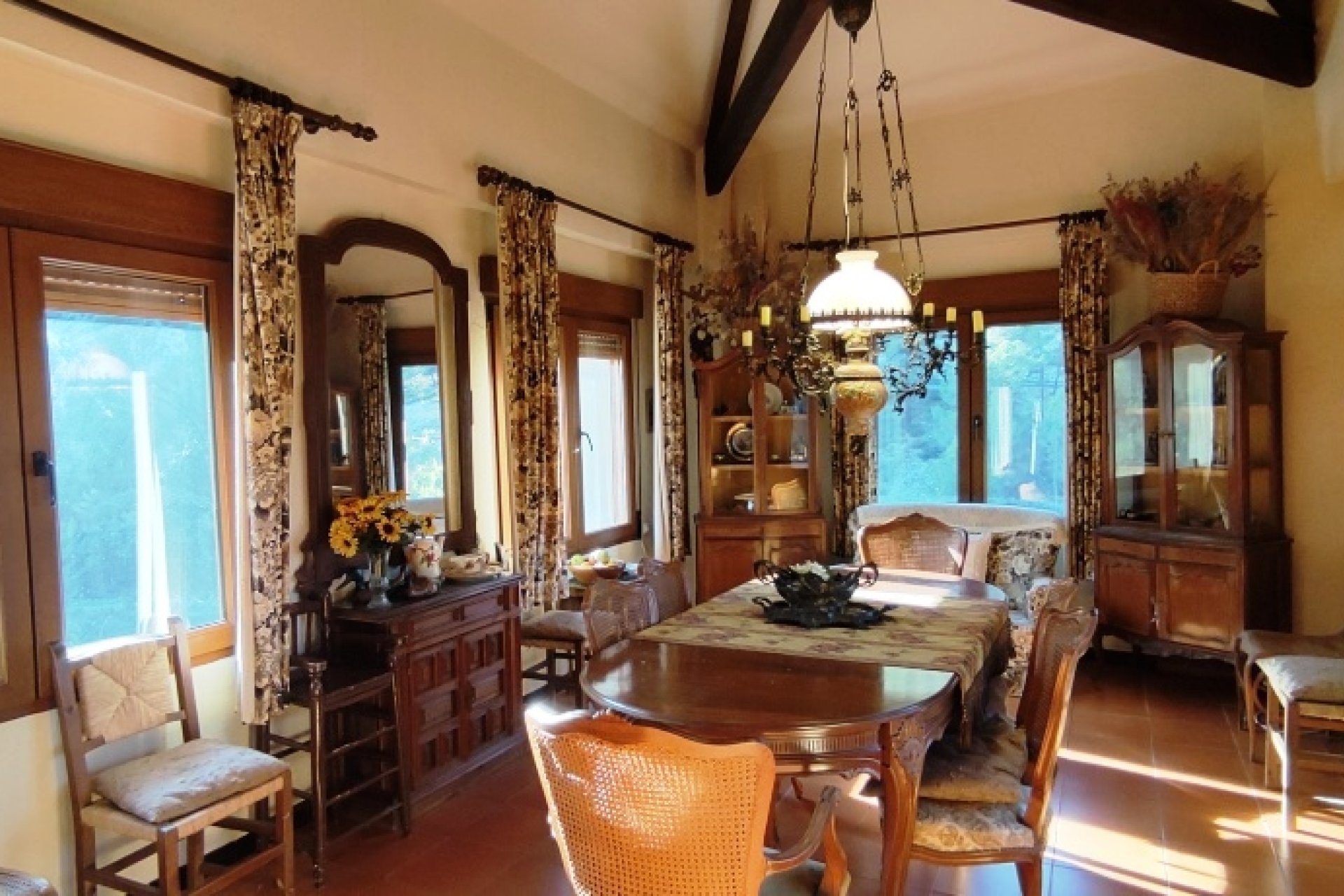 Exclusive 19th-century finca in Alcoy with 10 bedrooms and a private pool