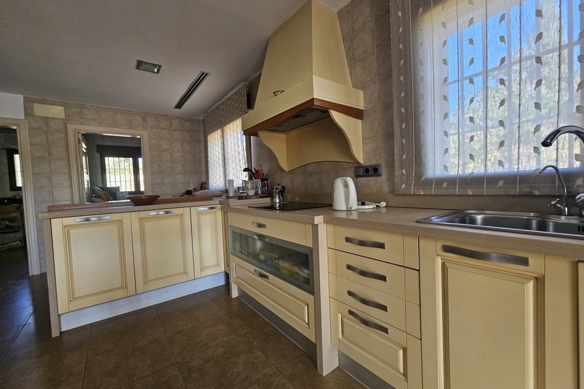 Exclusive 5-bedroom villa with a private pool in La Manga Club, Spain