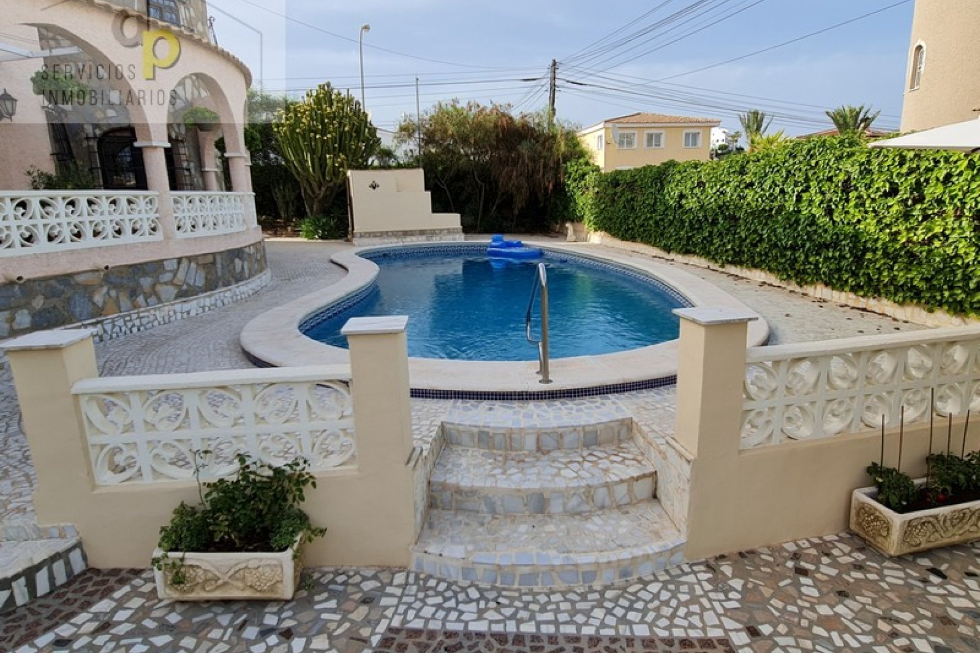 Exclusive villa with private pool and garden in Rojales, Costa Blanca