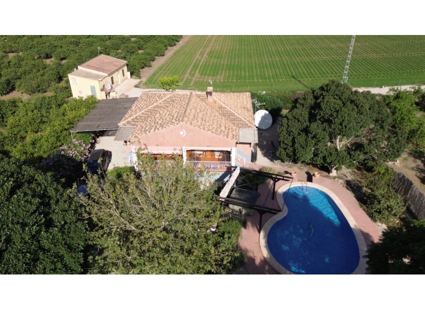 Finca - Bestaande bouw -
            Orihuela - FR-51475