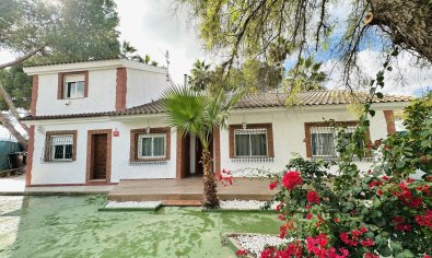 Finca - Bestaande bouw - Orihuela - Orihuela