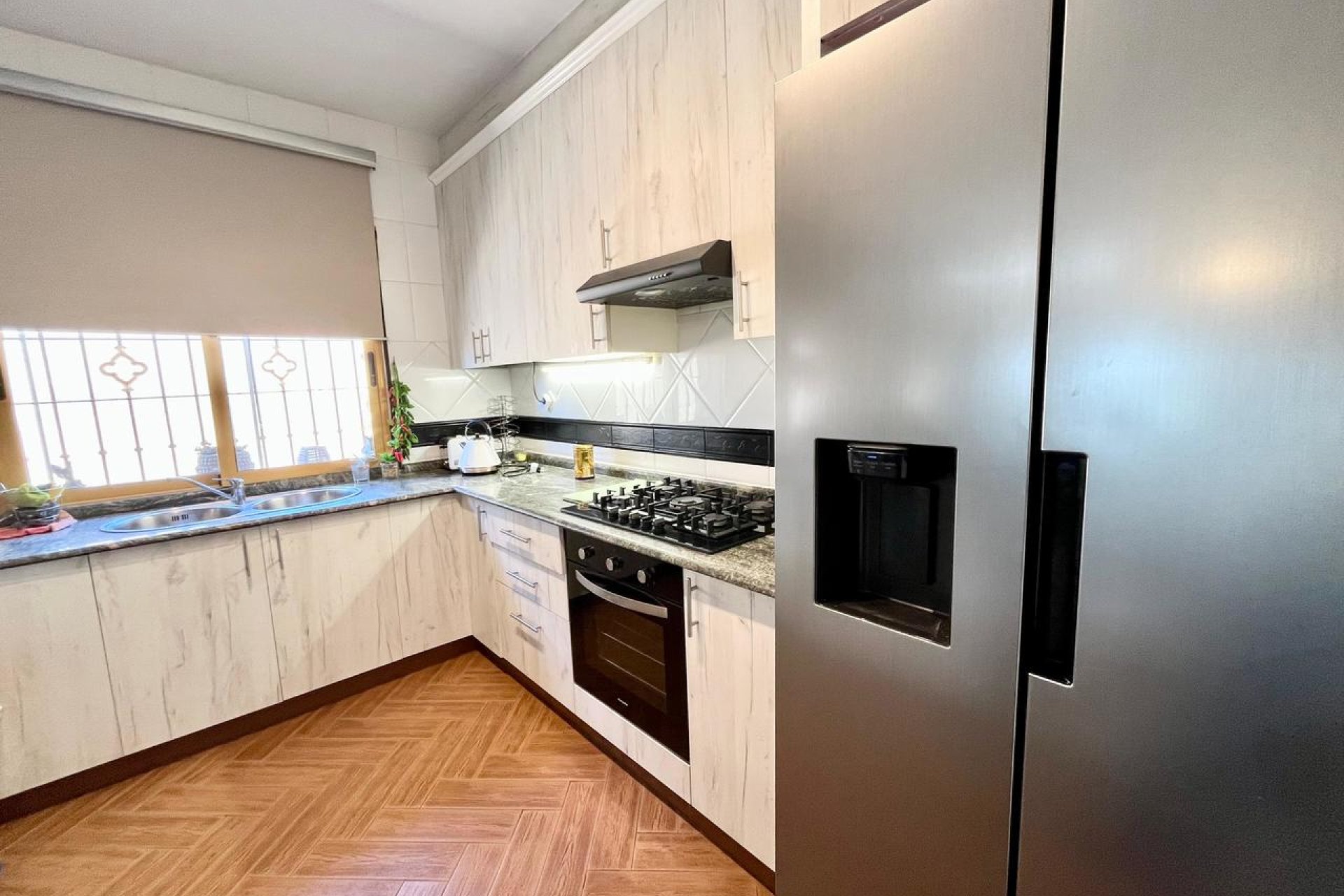 Finca with a private pool, hot tub, and mountain views near Fortuna, Murcia