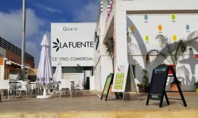 Garage - Resale - La Fuente -
                La Fuente