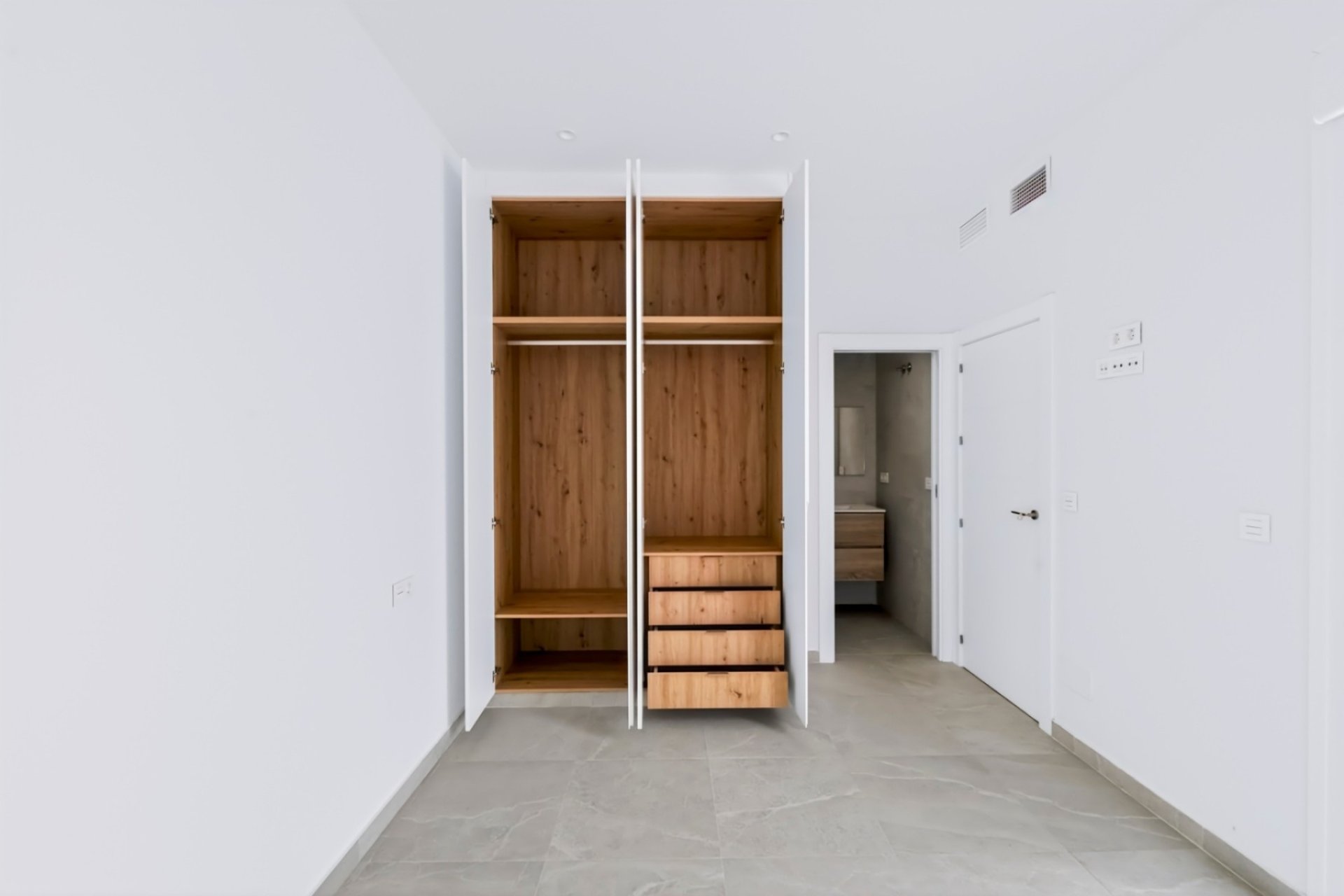 Gelijkvloers appartement met 2 slaapkamers in San Pedro del Pinatar