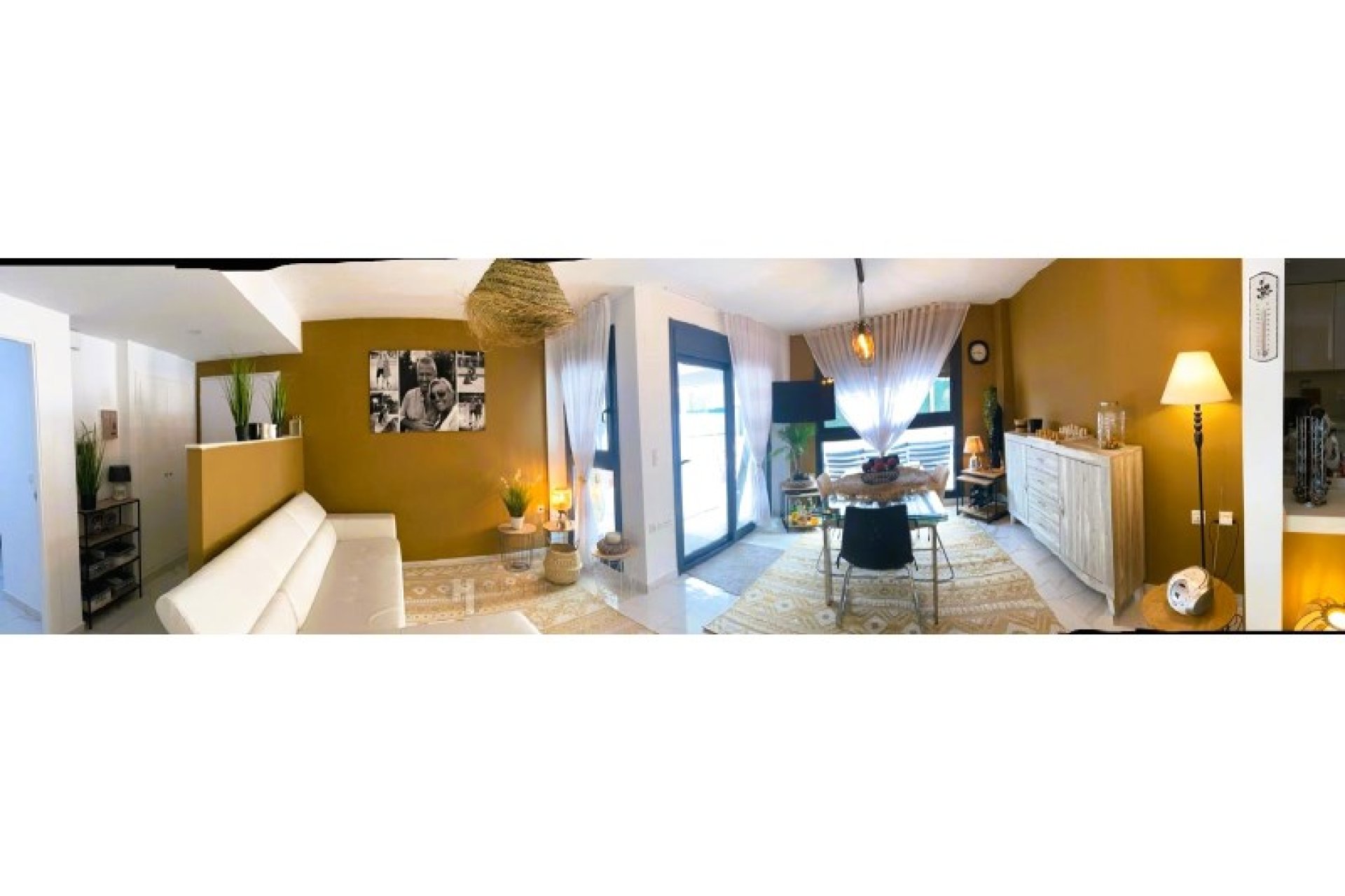 Gelijkvloers appartement met 290m² terras nabij strand in Guardamar del Segura