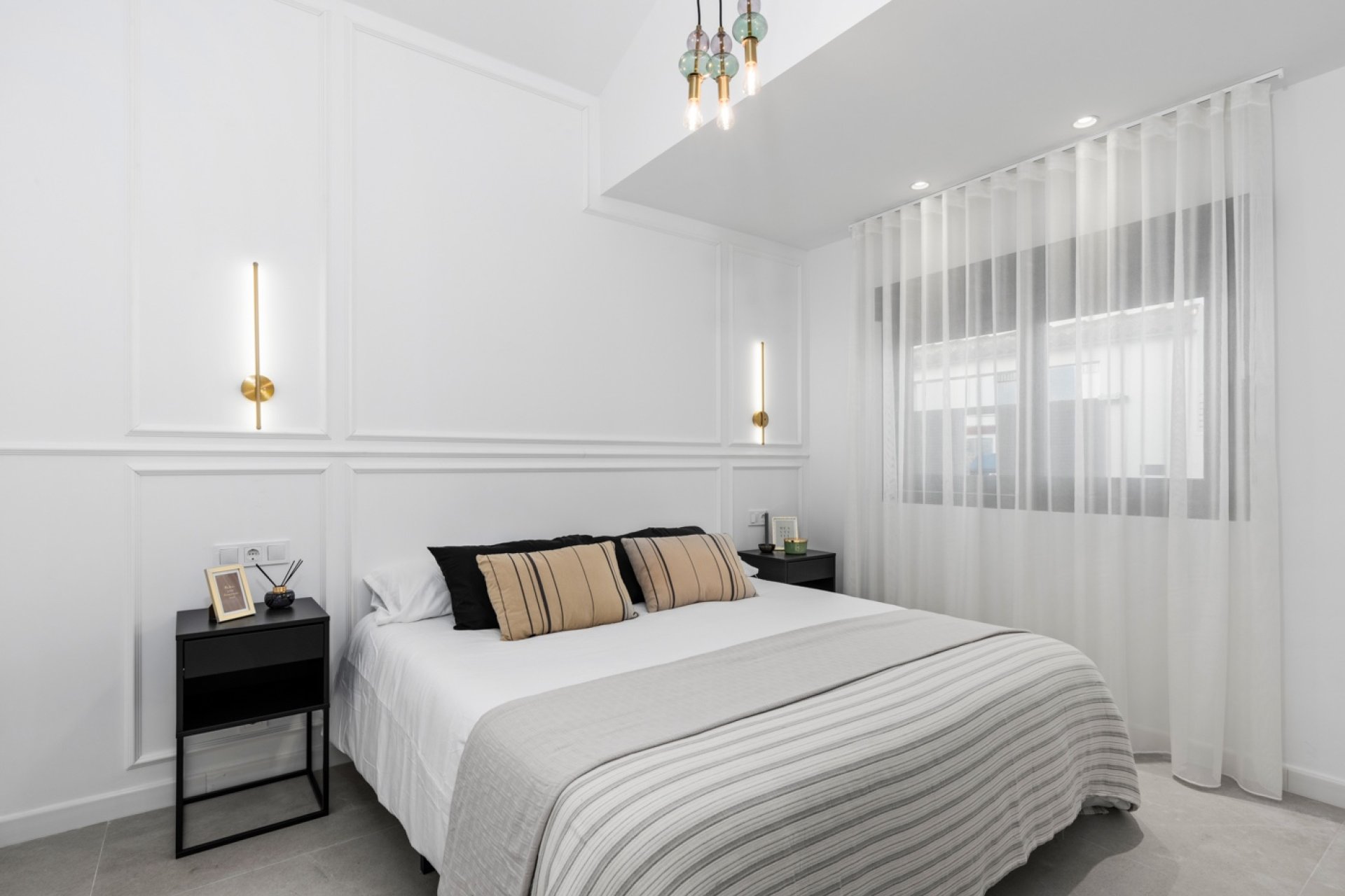 Gerenoveerde villa met privézwembad en tuin in Torrevieja, Costa Blanca