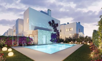 Geschakelde woning - Nieuwbouw Woningen - Málaga -
                Málaga