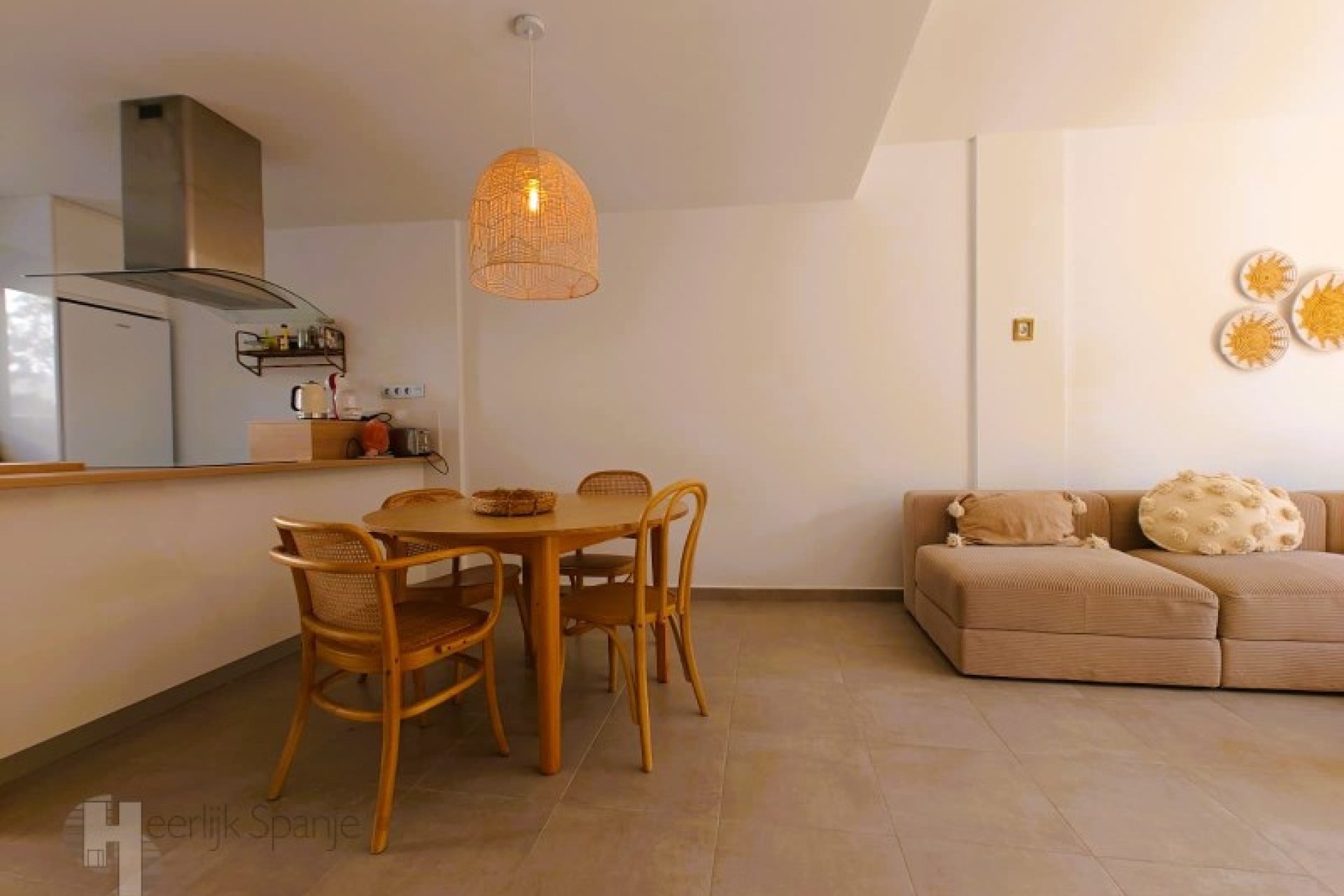 Ground-floor apartment near the beach in Santiago de la Ribera, fully furnished