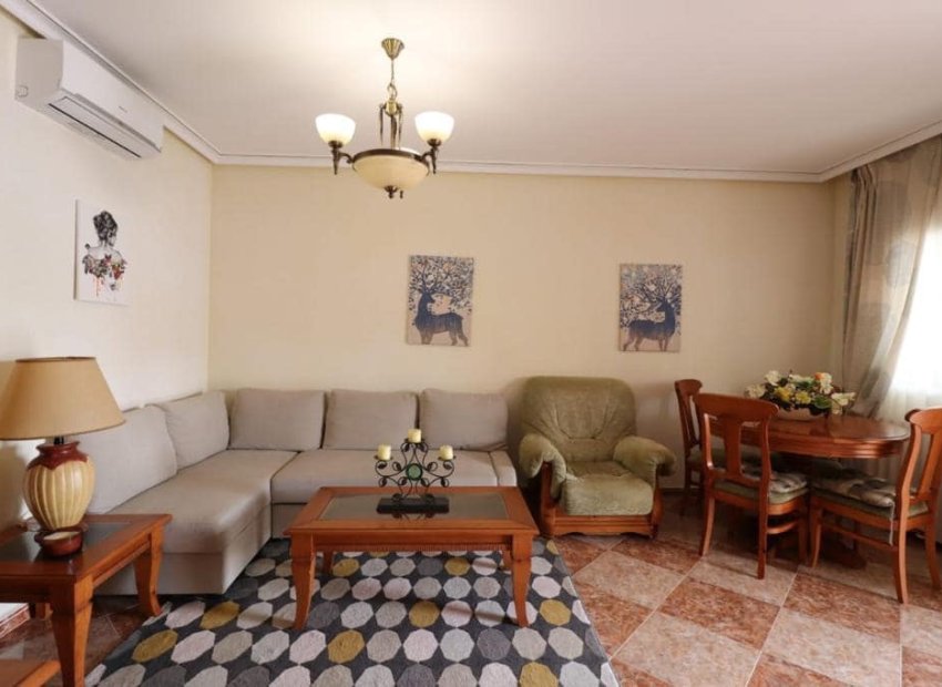 Herenhuis - Bestaande bouw -
            Orihuela Costa - MM-85826