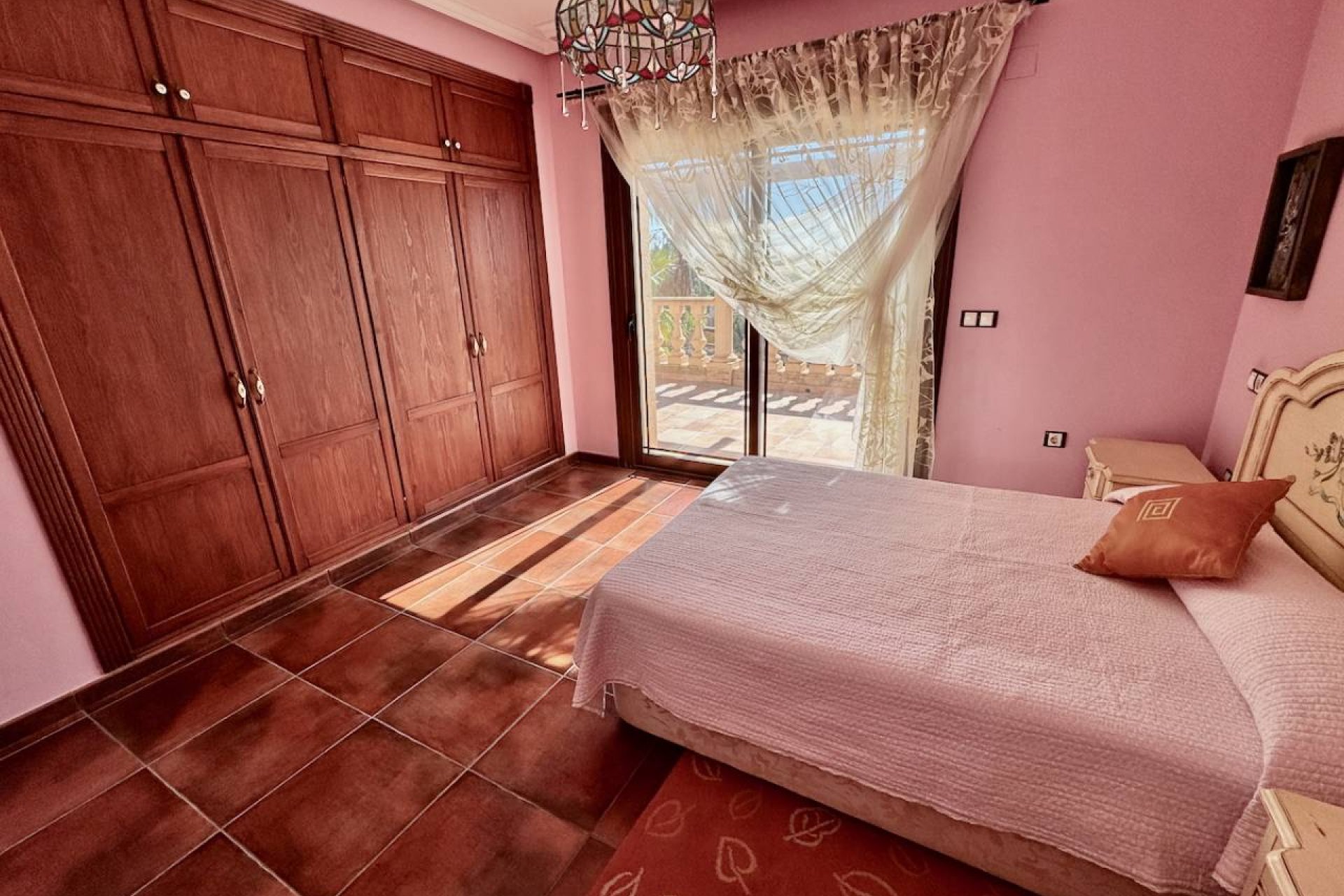 ﻿Exclusive 4-bedroom finca with a private pool and large garden in Los Montesinos