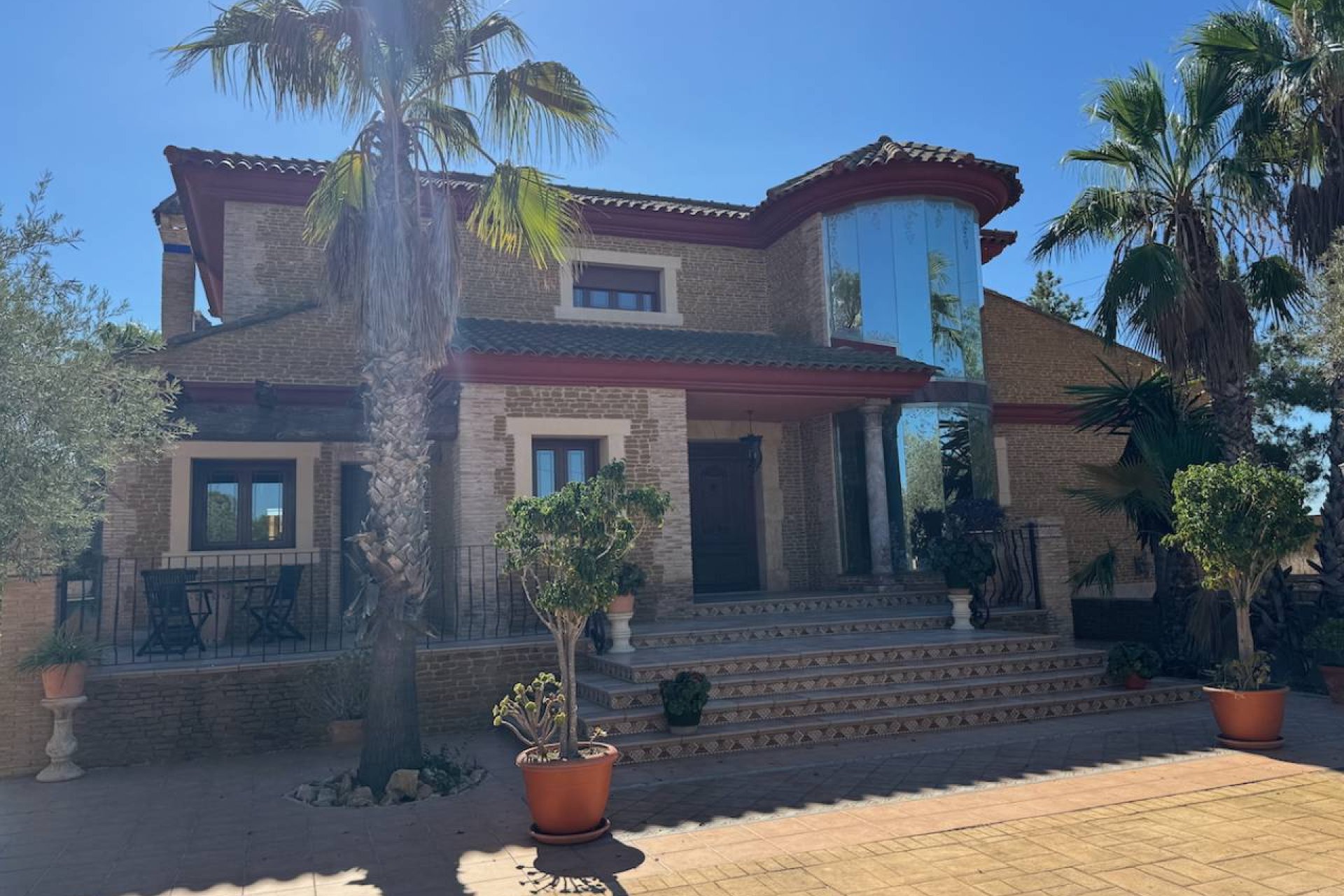 ﻿Exclusive 4-bedroom finca with a private pool and large garden in Los Montesinos