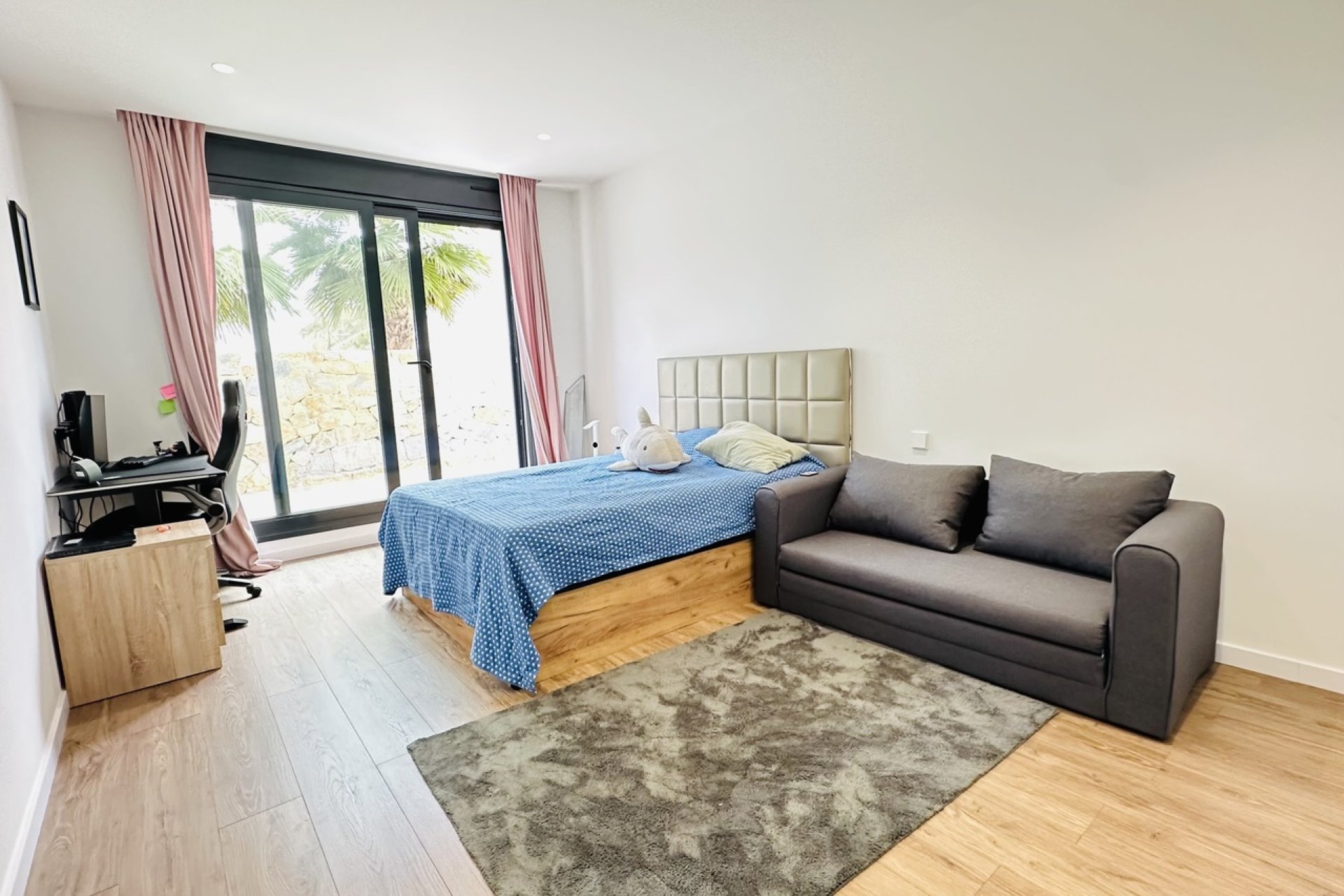 ﻿Luxury 6-bedroom villa with golf views in Dehesa de Campoamor