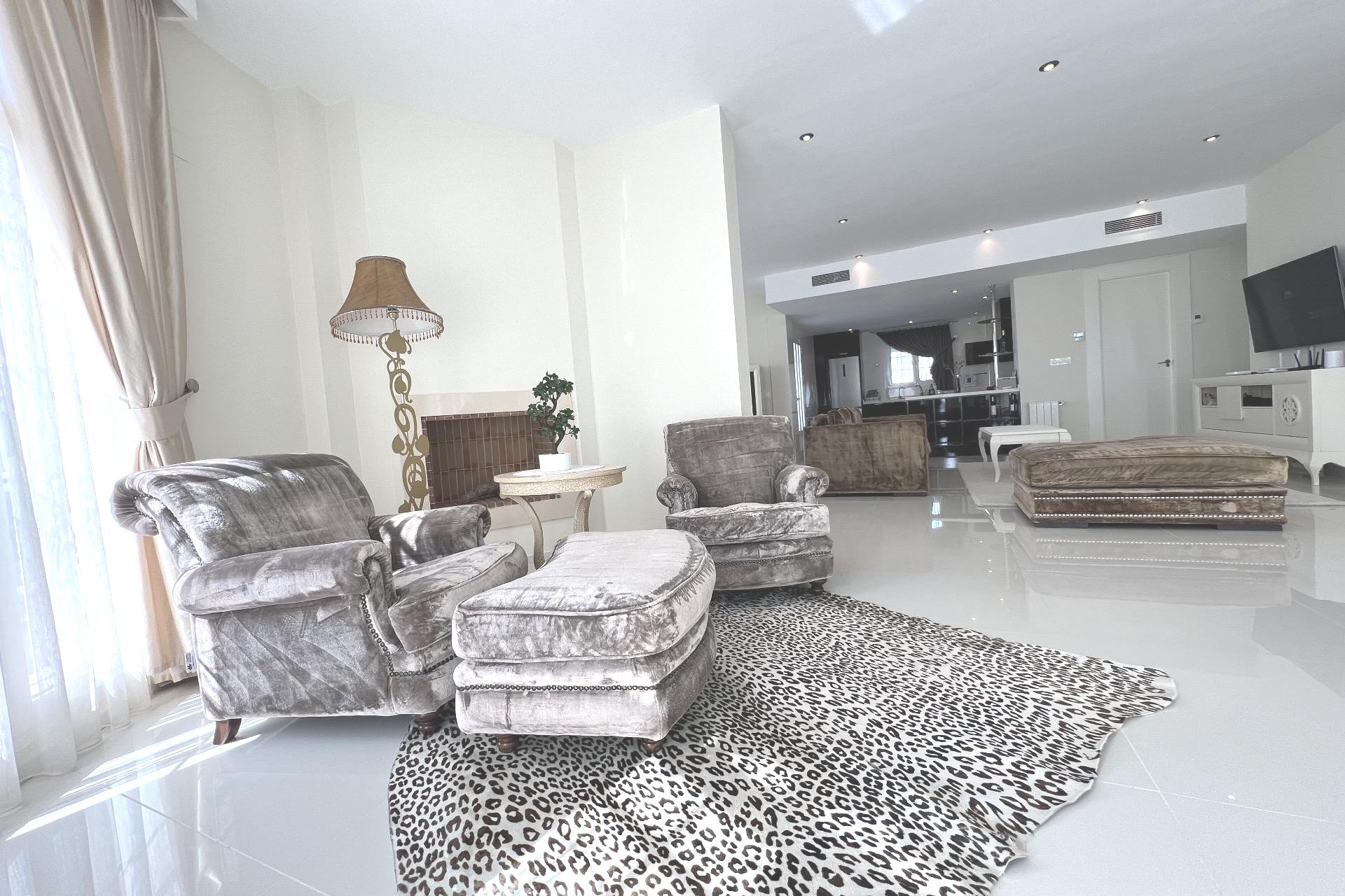 ﻿Luxury villa with private pool, sauna, and ocean views in Ciudad Quesada, near the golf course