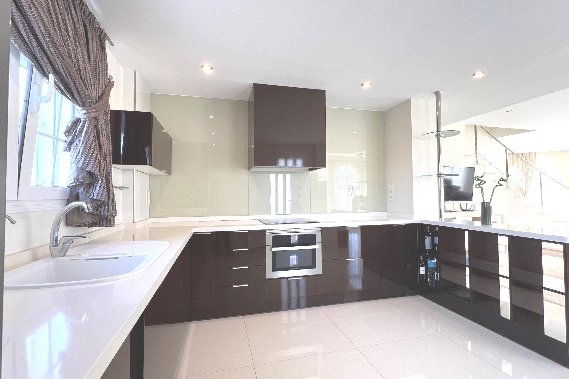 ﻿Luxury villa with private pool, sauna, and ocean views in Ciudad Quesada, near the golf course