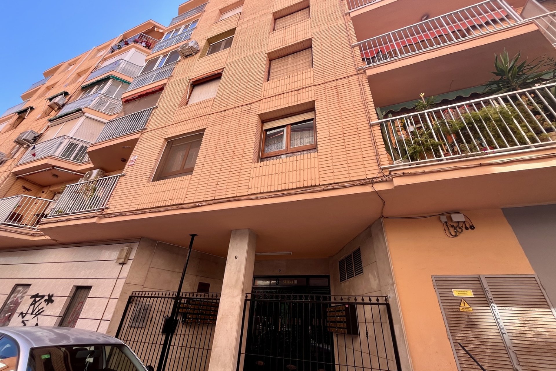 ﻿Modern 3-bedroom apartment with ocean views in a prime location in Torrevieja