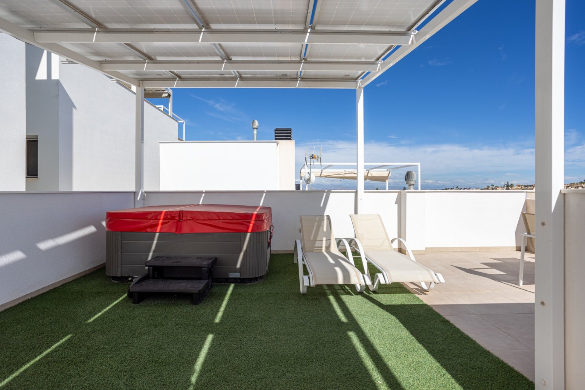 ﻿Modern, move-in-ready villa with a private pool and views in Benijófar, Costa Blanca