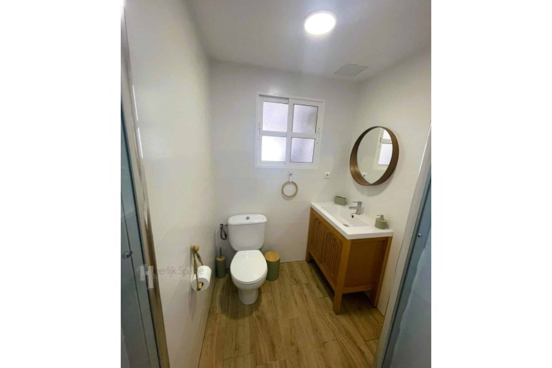 ﻿Move-in-ready townhouse with ocean views, 4 bedrooms, and rental potential in Calabardina