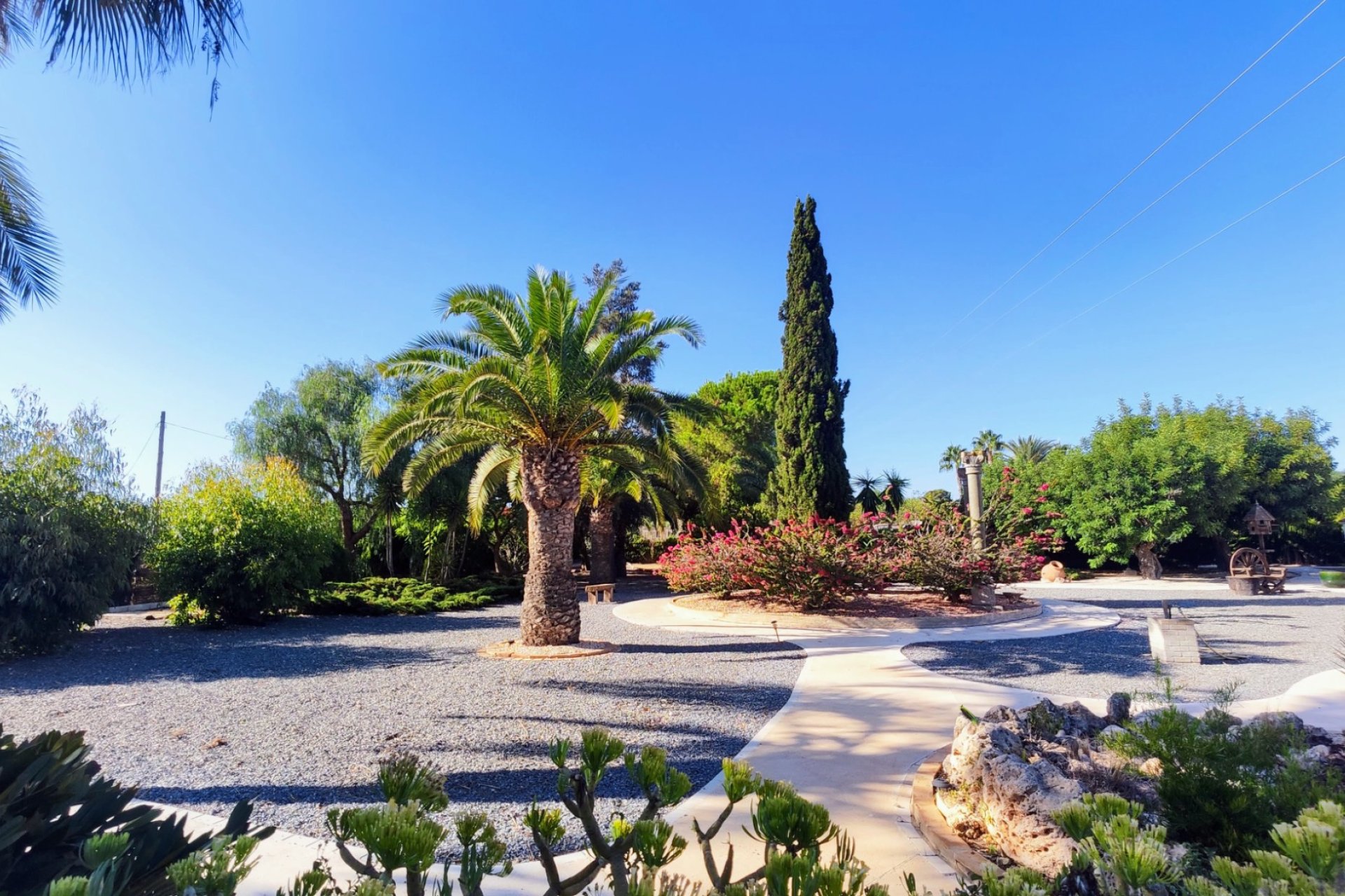 ﻿Unique 5-bedroom finca with a private pool and mountain views in San Miguel de Salinas