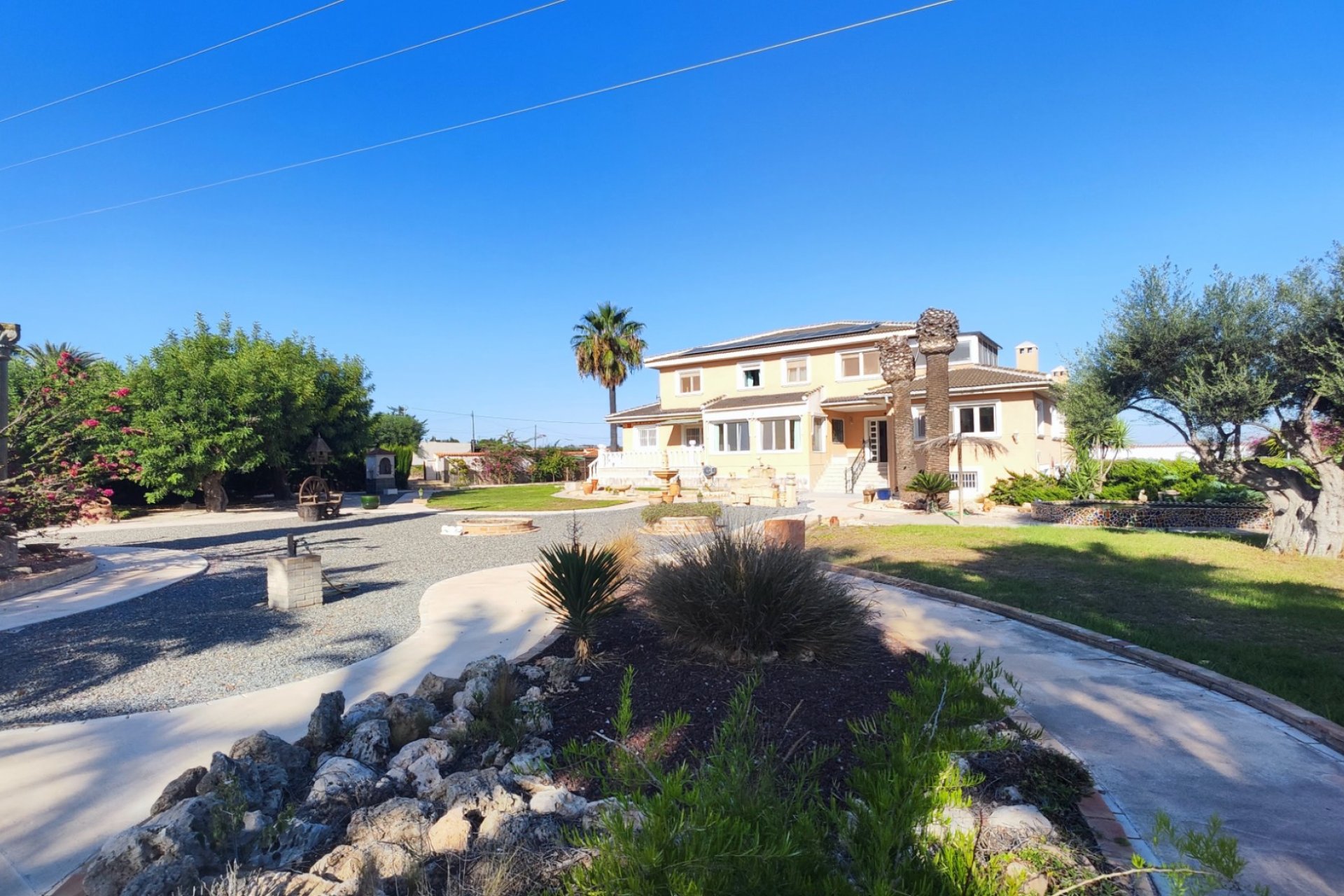 ﻿Unique 5-bedroom finca with a private pool and mountain views in San Miguel de Salinas