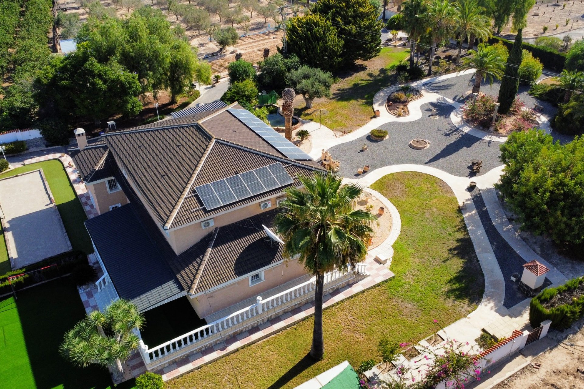 ﻿Unique 5-bedroom finca with a private pool and mountain views in San Miguel de Salinas
