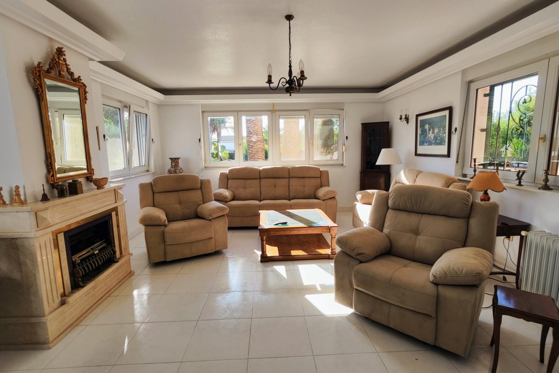 ﻿Unique 5-bedroom finca with a private pool and mountain views in San Miguel de Salinas