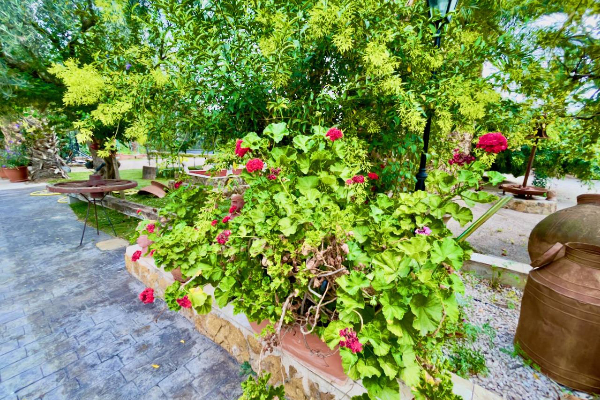 ﻿Unique finca for sale in Orihuela with 8 bedrooms, a private pool, and a large lot