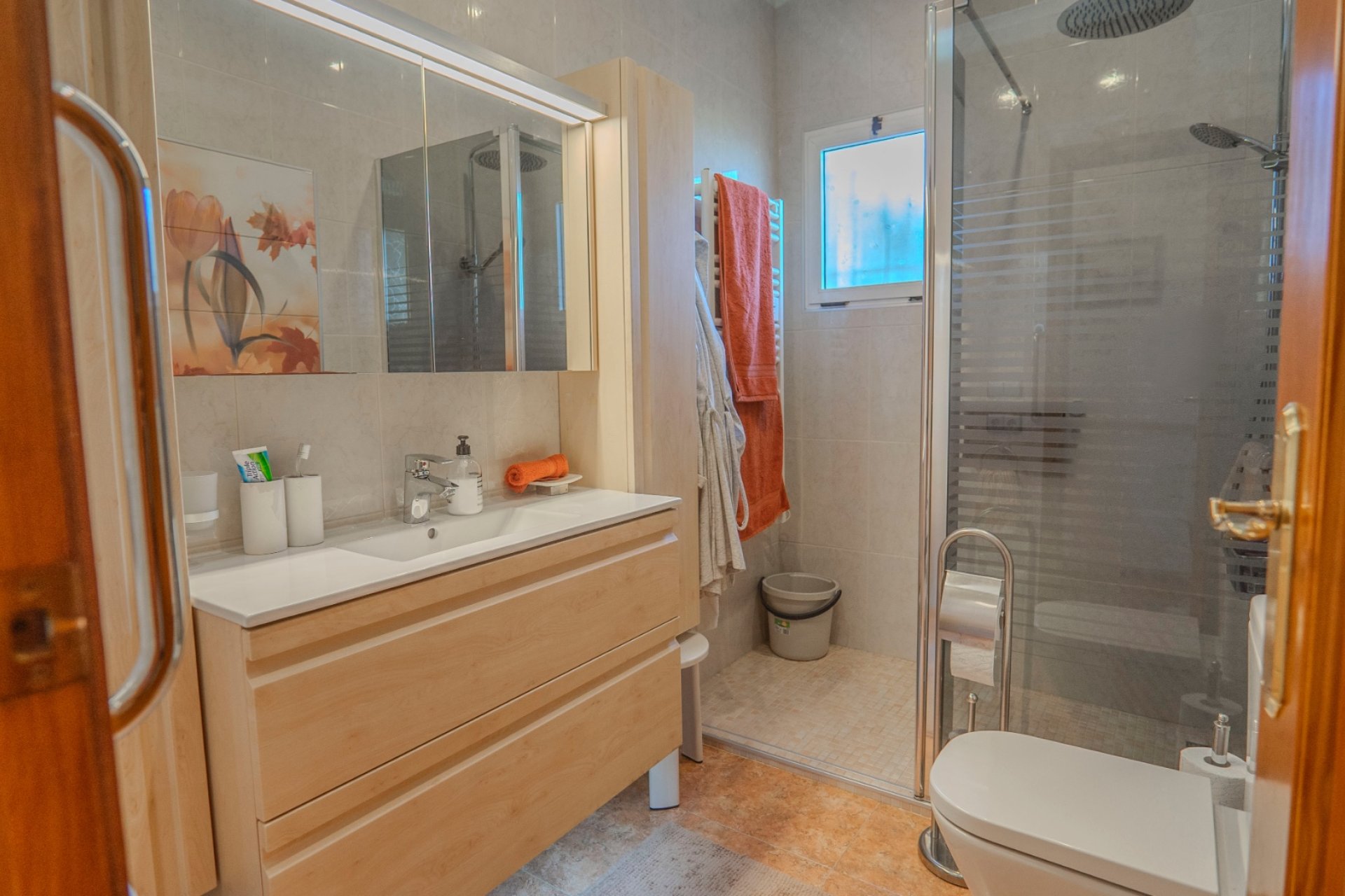 Landelijk huis met privézwembad, uitzicht op bergen en 3 slaapkamers Orihuela