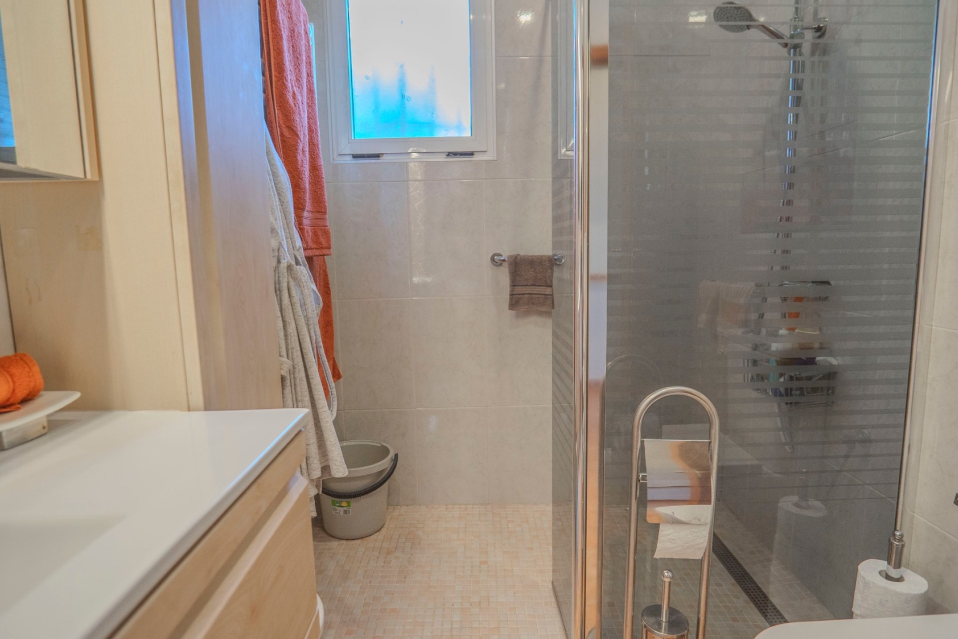 Landelijk huis met privézwembad, uitzicht op bergen en 3 slaapkamers Orihuela