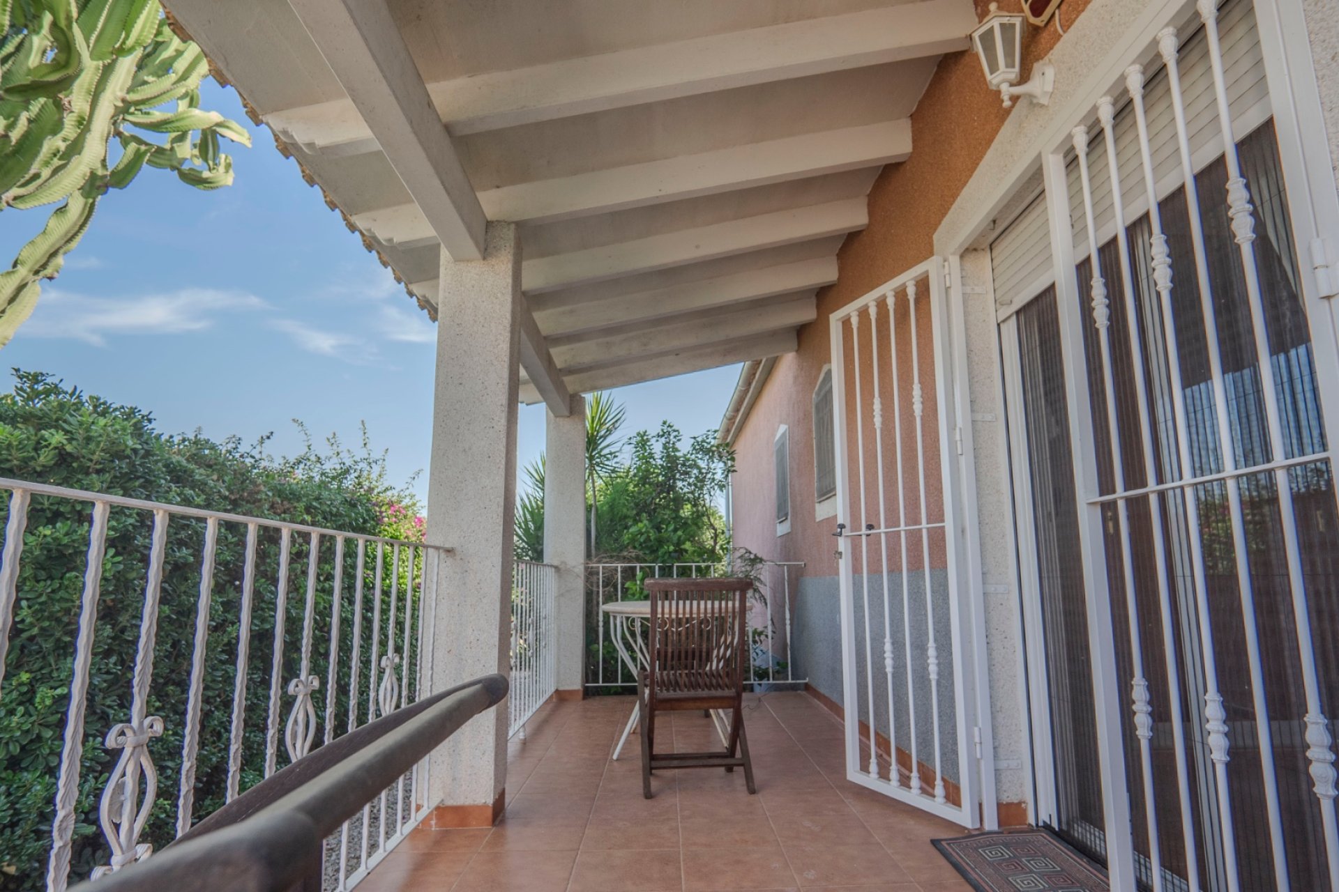 Landelijk huis met privézwembad, uitzicht op bergen en 3 slaapkamers Orihuela