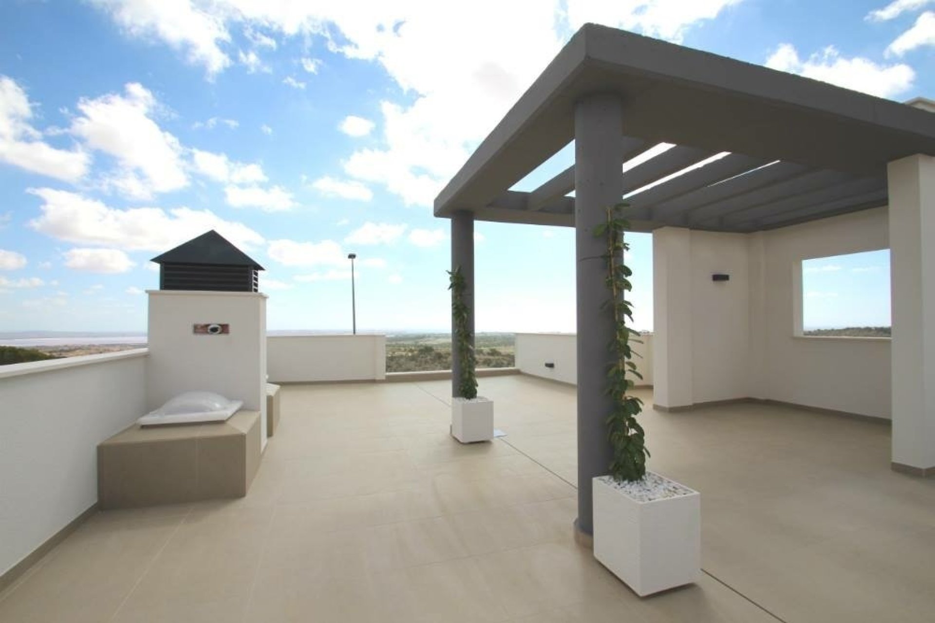 Lujosa Villa de Nueva Construcción con Piscina Privada en Orihuela Costa