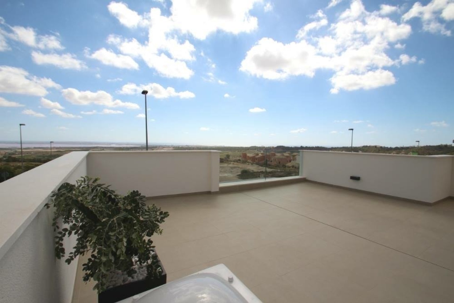 Lujosa Villa de Nueva Construcción con Piscina Privada en Orihuela Costa