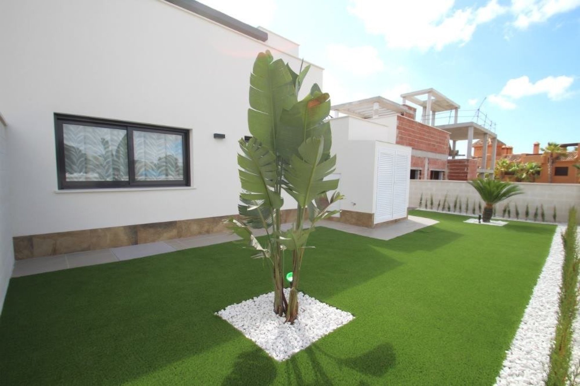 Lujosa Villa de Nueva Construcción con Piscina Privada en Orihuela Costa