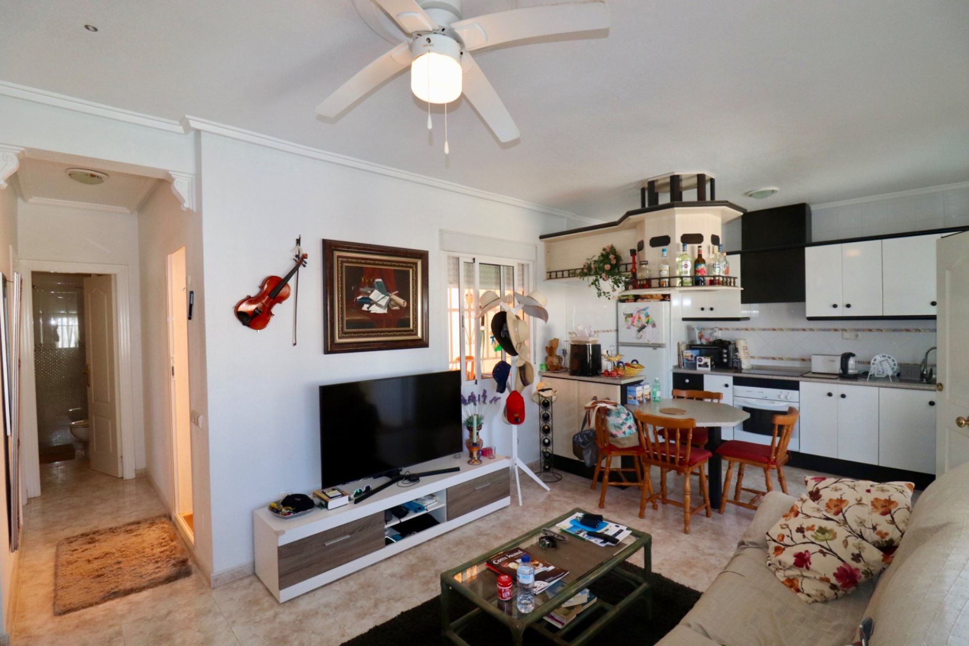 Luxe 2-onder-1-kap villa met gastenappartement en uitzicht in Ciudad Quesada