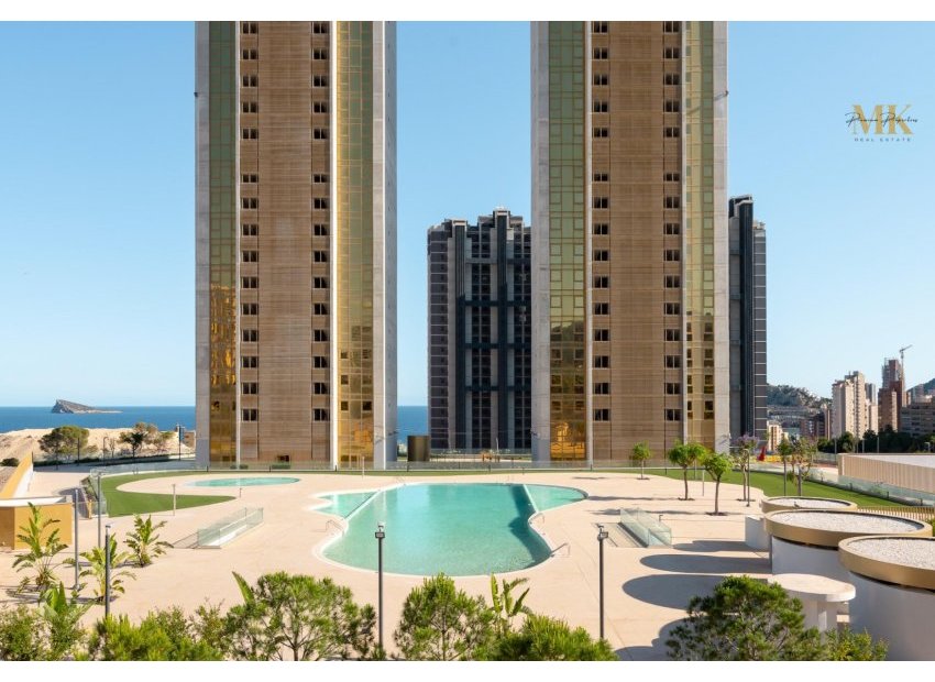 Luxe appartement in Intempo Benidorm met panoramisch zeezicht en faciliteiten