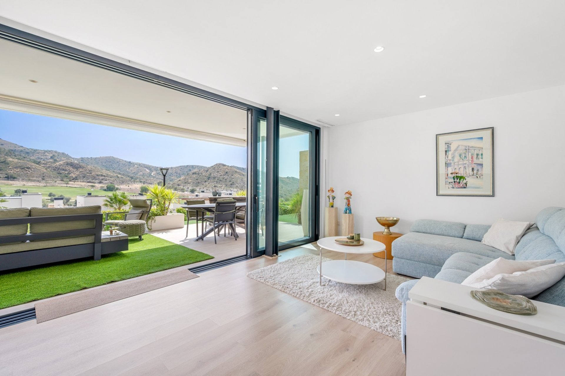 Luxe bungalow met 2 slaapkamers en uitzicht op golfbaan in Monforte del Cid