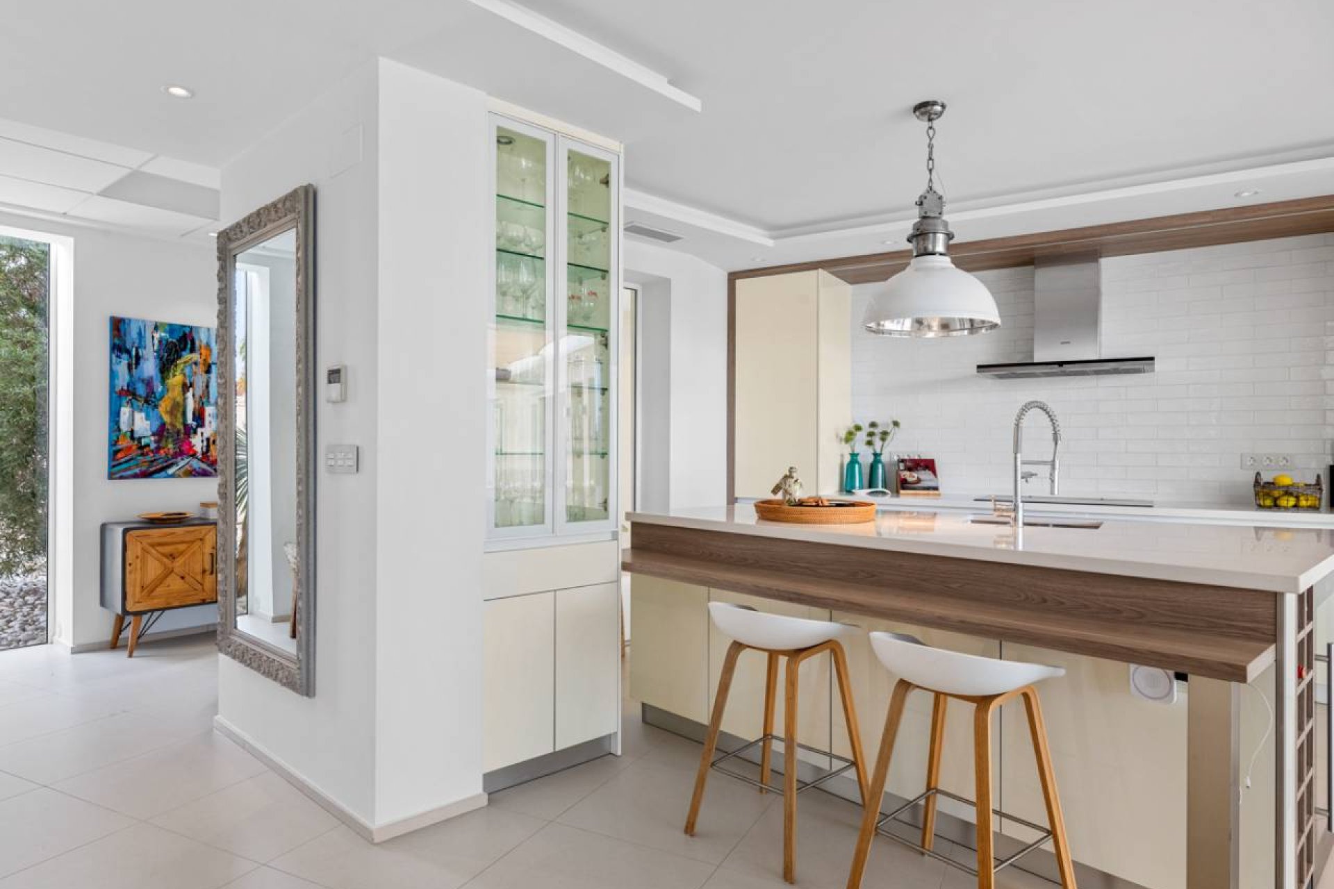 Luxe gerenoveerde villa met zeezicht, zwembad en privacy in Ciudad Quesada