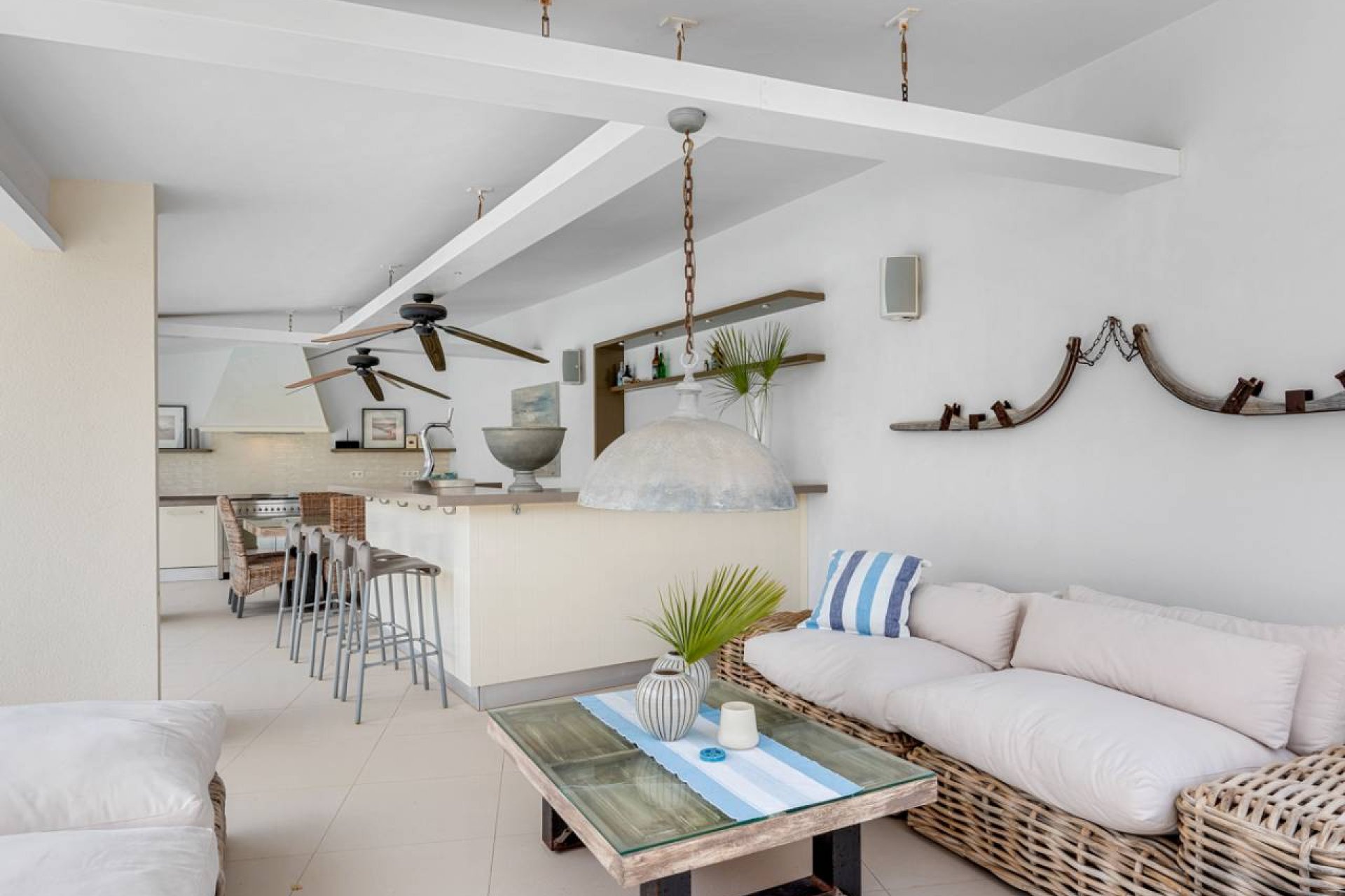 Luxe gerenoveerde villa met zeezicht, zwembad en privacy in Ciudad Quesada