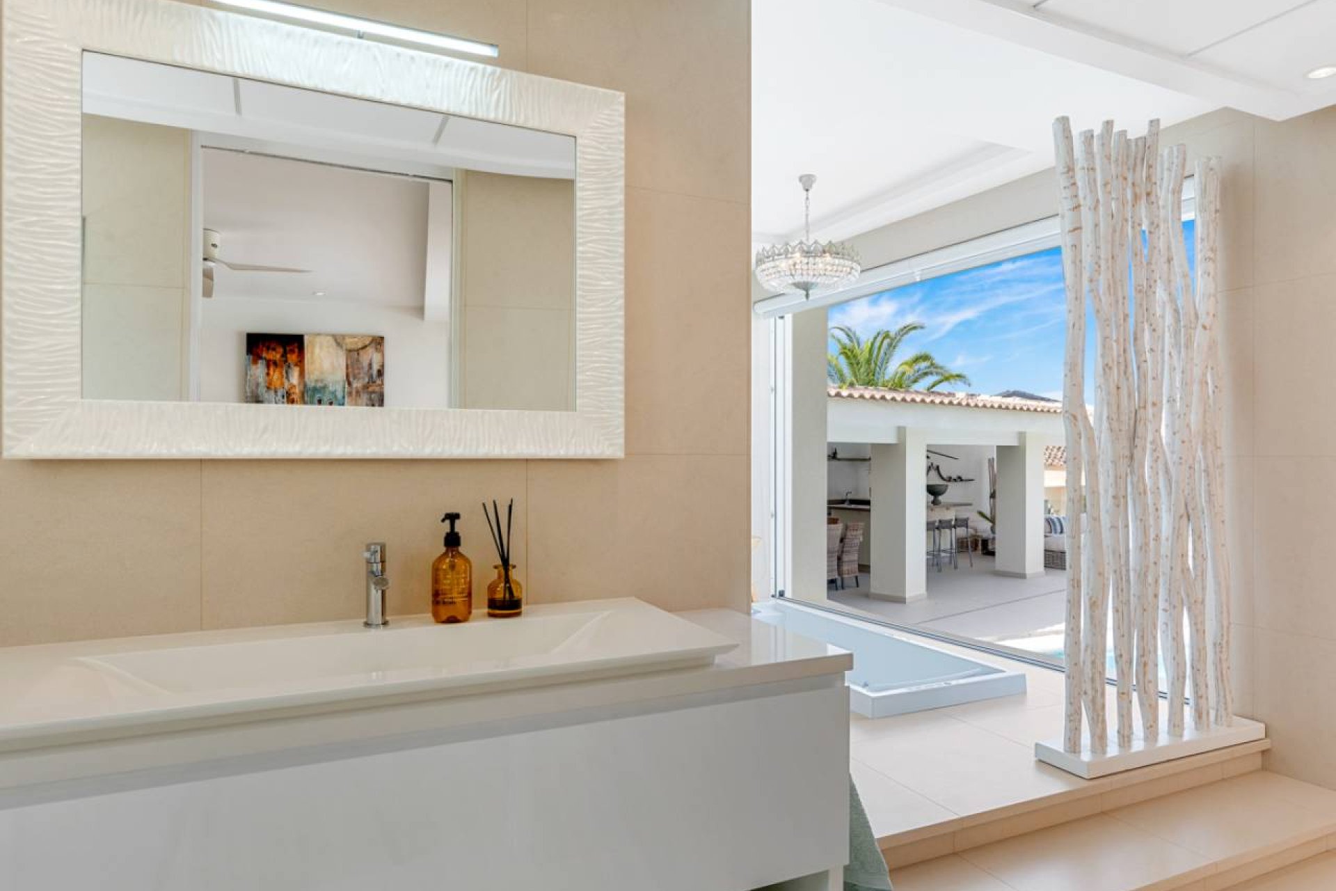 Luxe gerenoveerde villa met zeezicht, zwembad en privacy in Ciudad Quesada