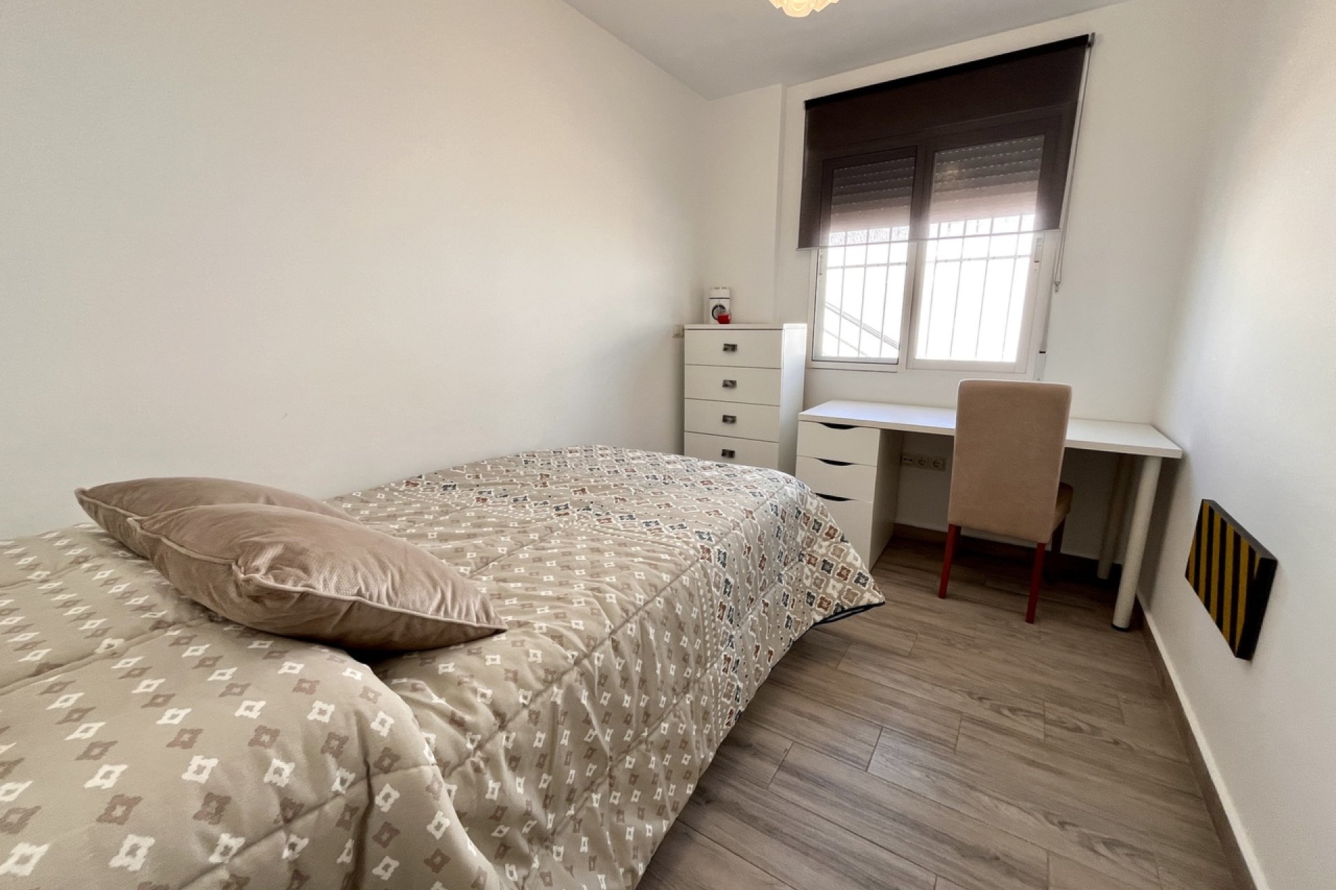 Luxe moderne finca met zwembad, 3 slaapkamers en bergzicht nabij Alcantarilla