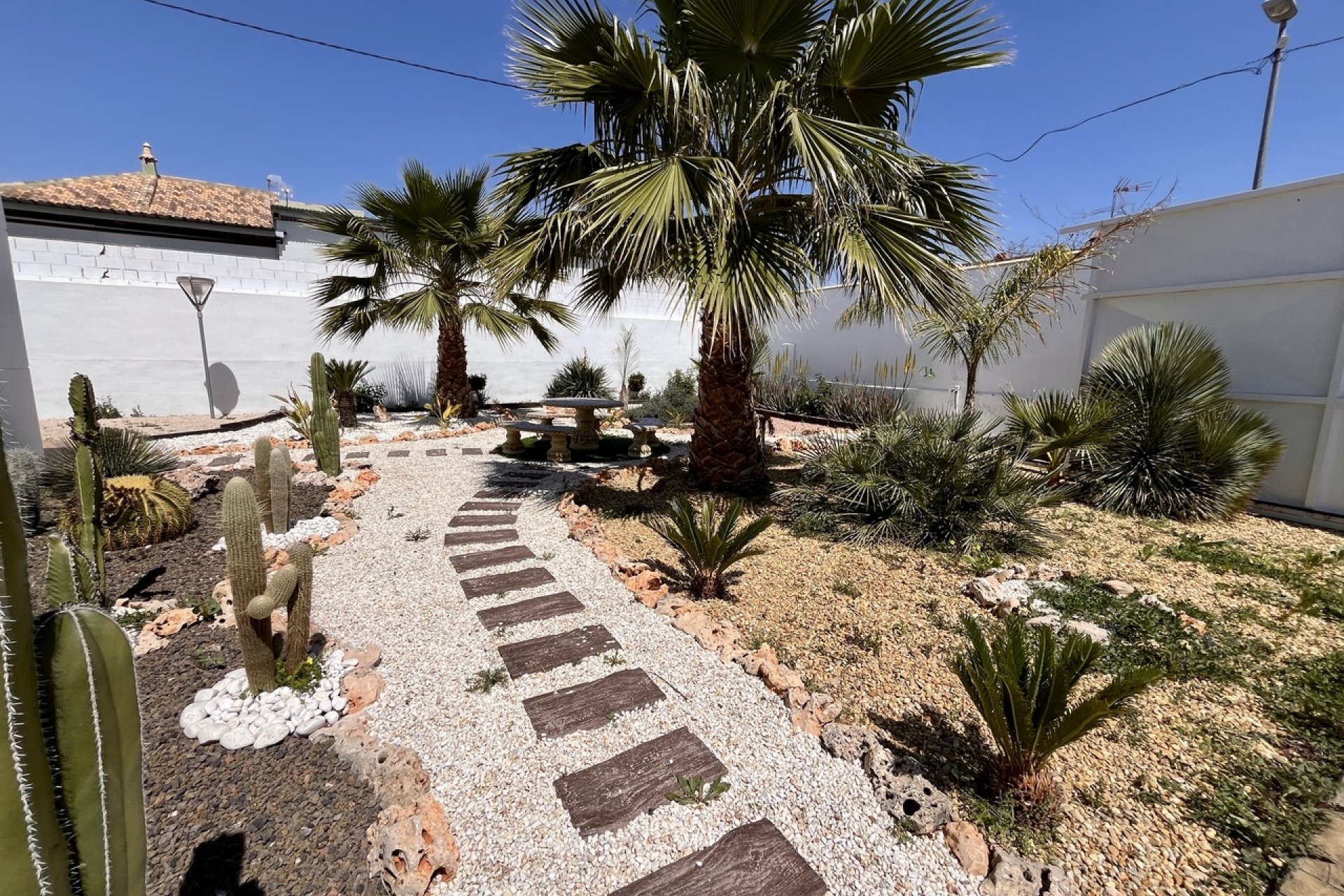 Luxe moderne finca met zwembad, 3 slaapkamers en bergzicht nabij Alcantarilla