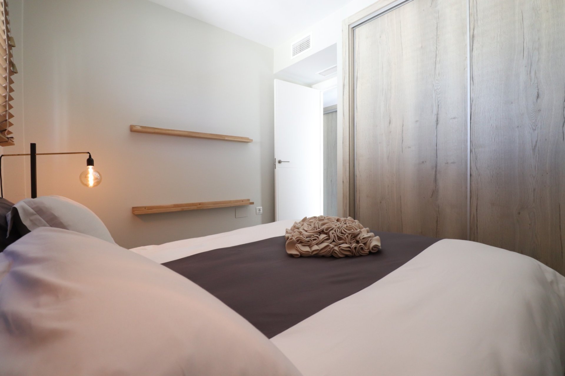 Luxe penthouse met privé zwembad, zeezicht en solarium in Guardamar