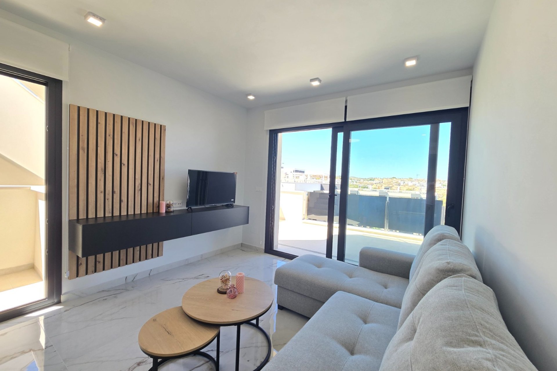 Luxe Penthouse met zwembad en solarium in Orihuela Costa, Los Altos