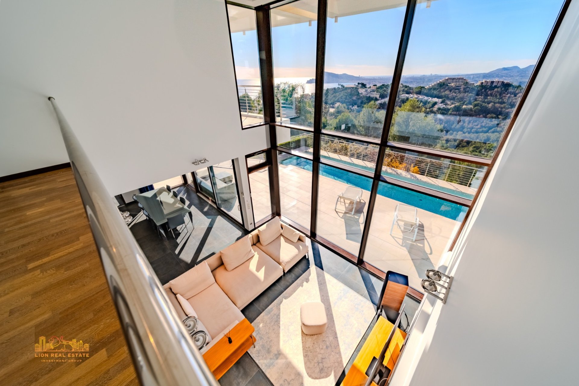 Luxe villa in Altea Hills met zeezicht, privé zwembad, wellness en 5 slaapkamers