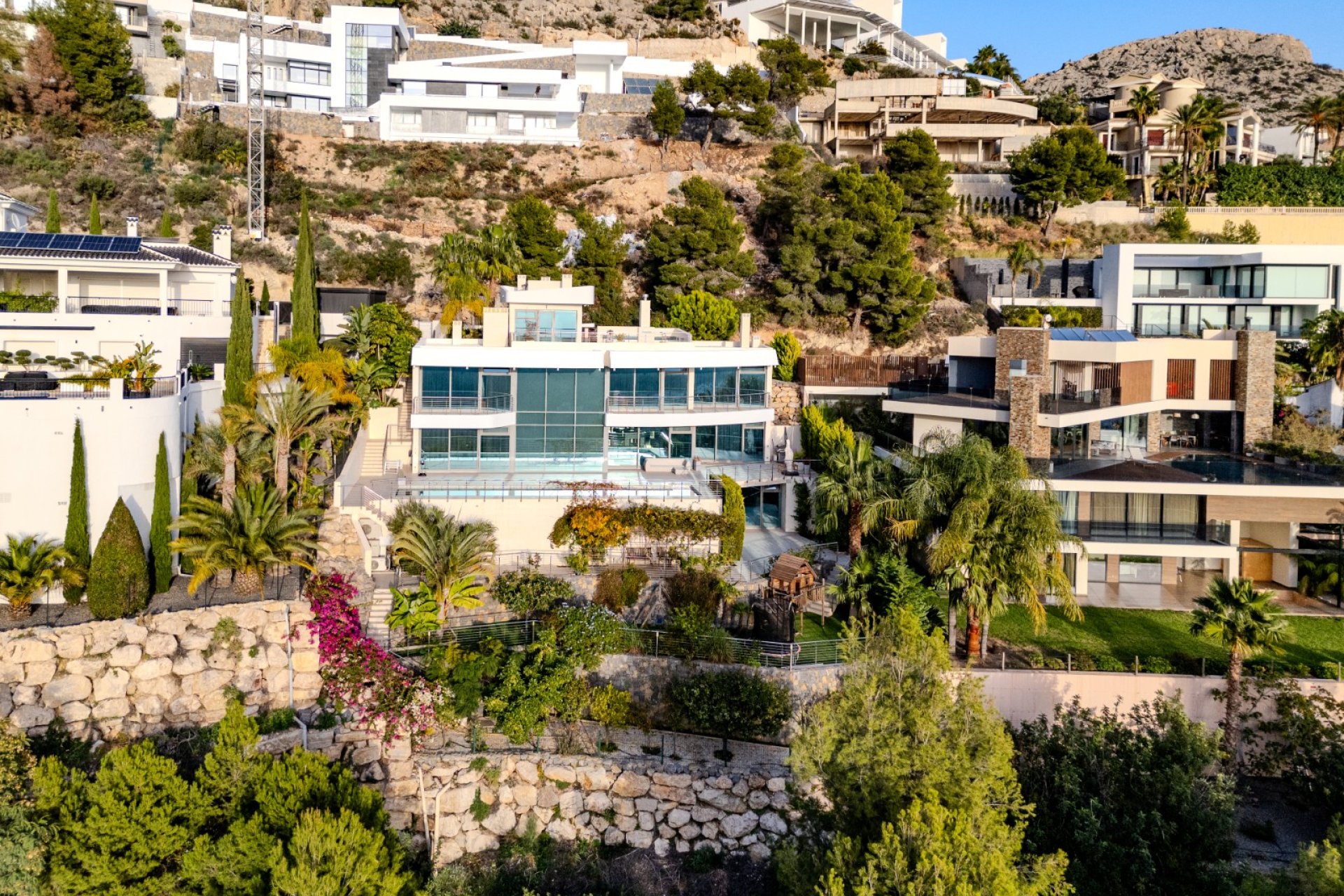 Luxe villa in Altea Hills met zeezicht, privé zwembad, wellness en 5 slaapkamers