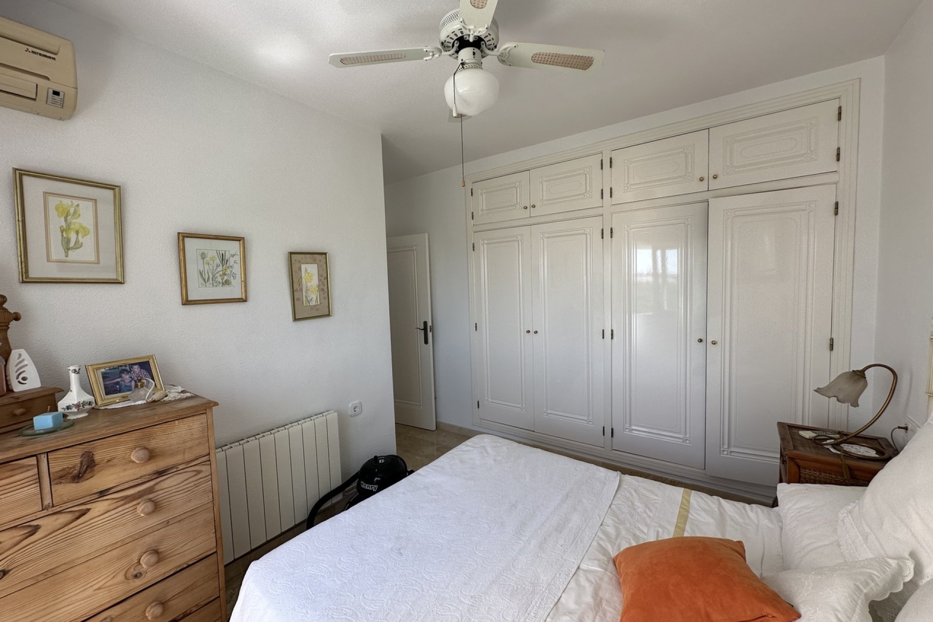 Luxe villa met 5 slaapkamers en golfzicht te koop in Las Ramblas, Costa Blanca