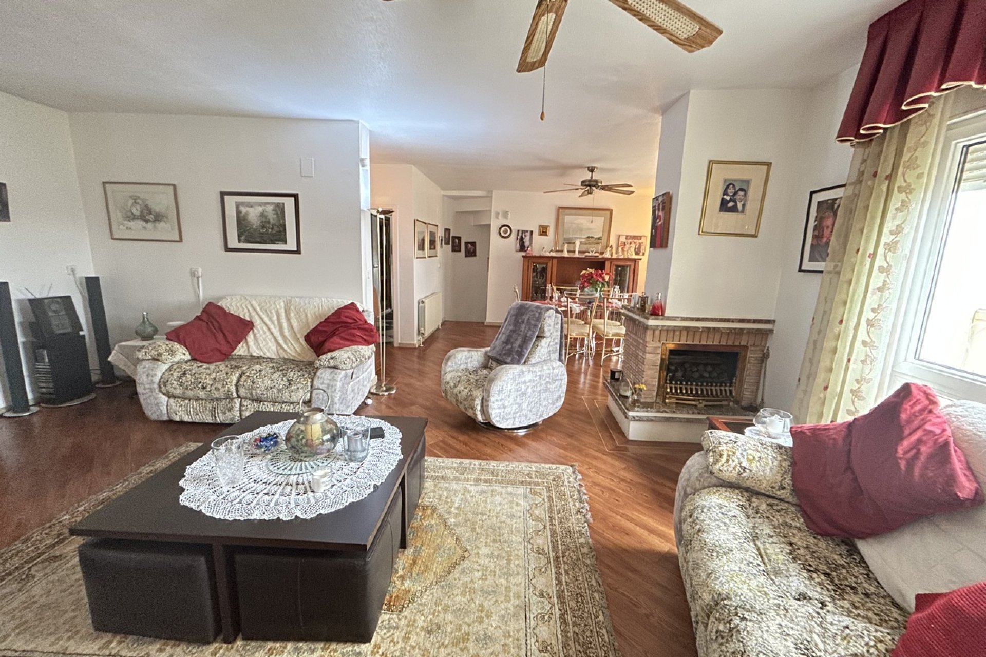 Luxe villa met 5 slaapkamers en golfzicht te koop in Las Ramblas, Costa Blanca